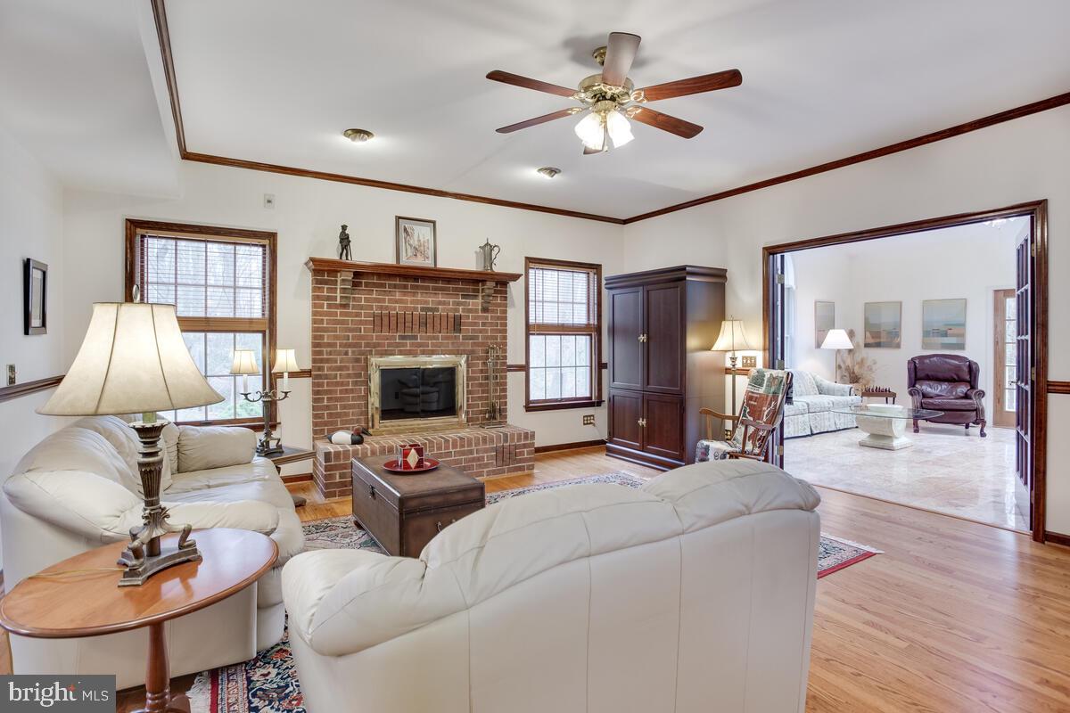 HARWOOD - Residential