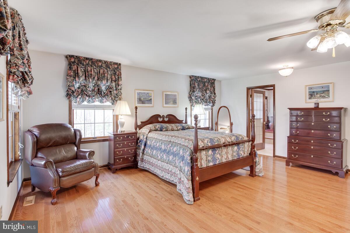 HARWOOD - Residential