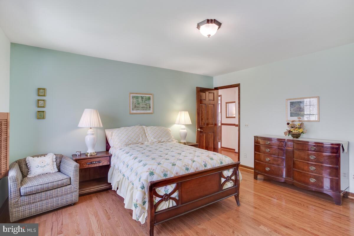 HARWOOD - Residential