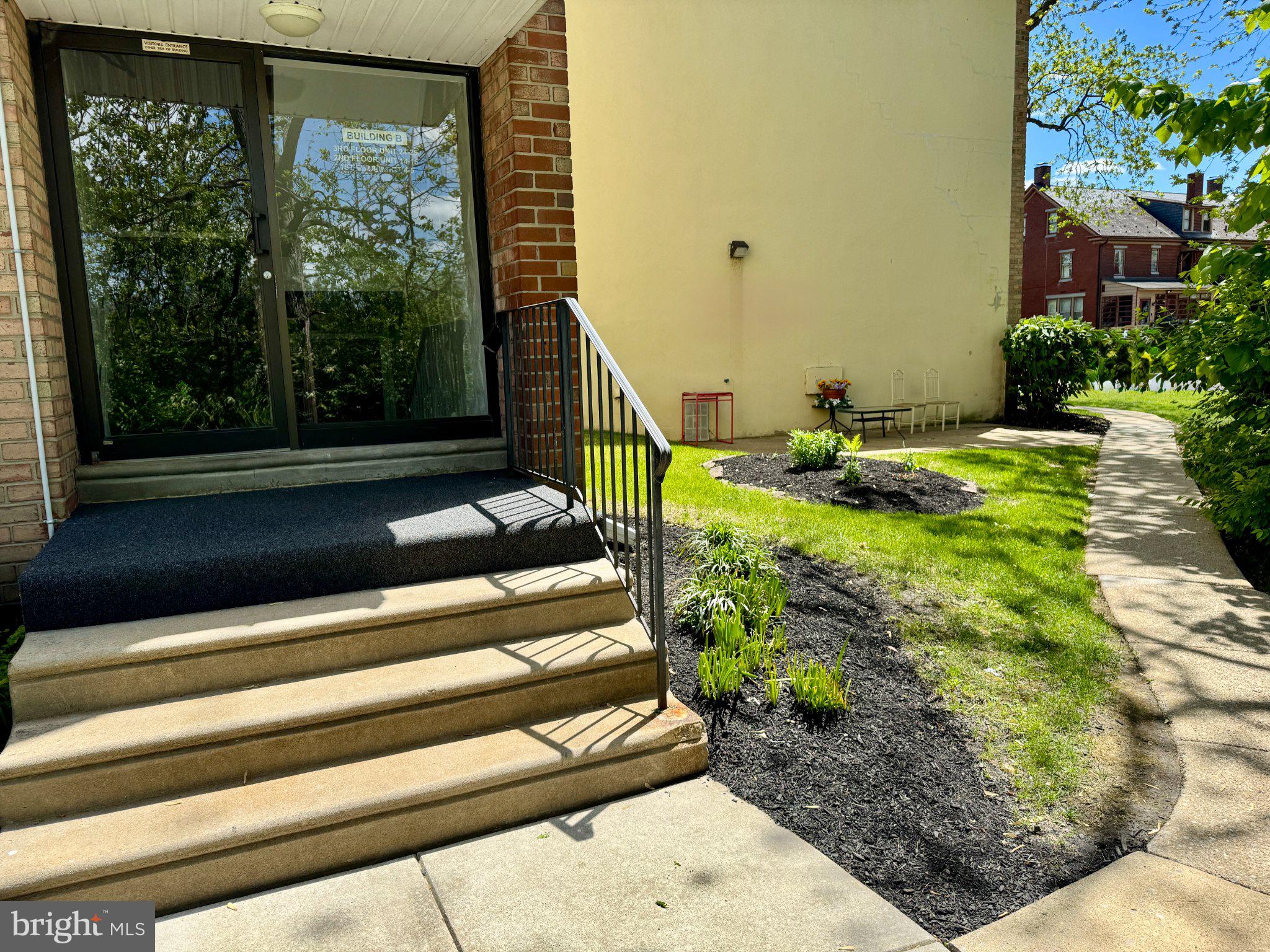 DOWNINGTOWN COMMON - Residential