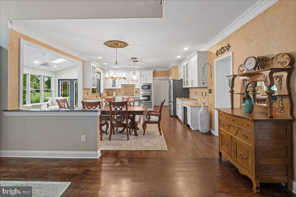 19 PICKERING DRIVE