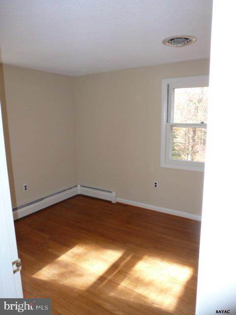 COLONIAL HEIGHTS - Residential