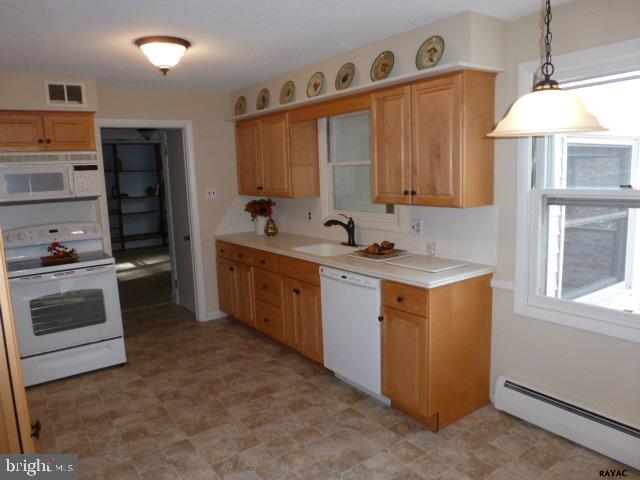 COLONIAL HEIGHTS - Residential