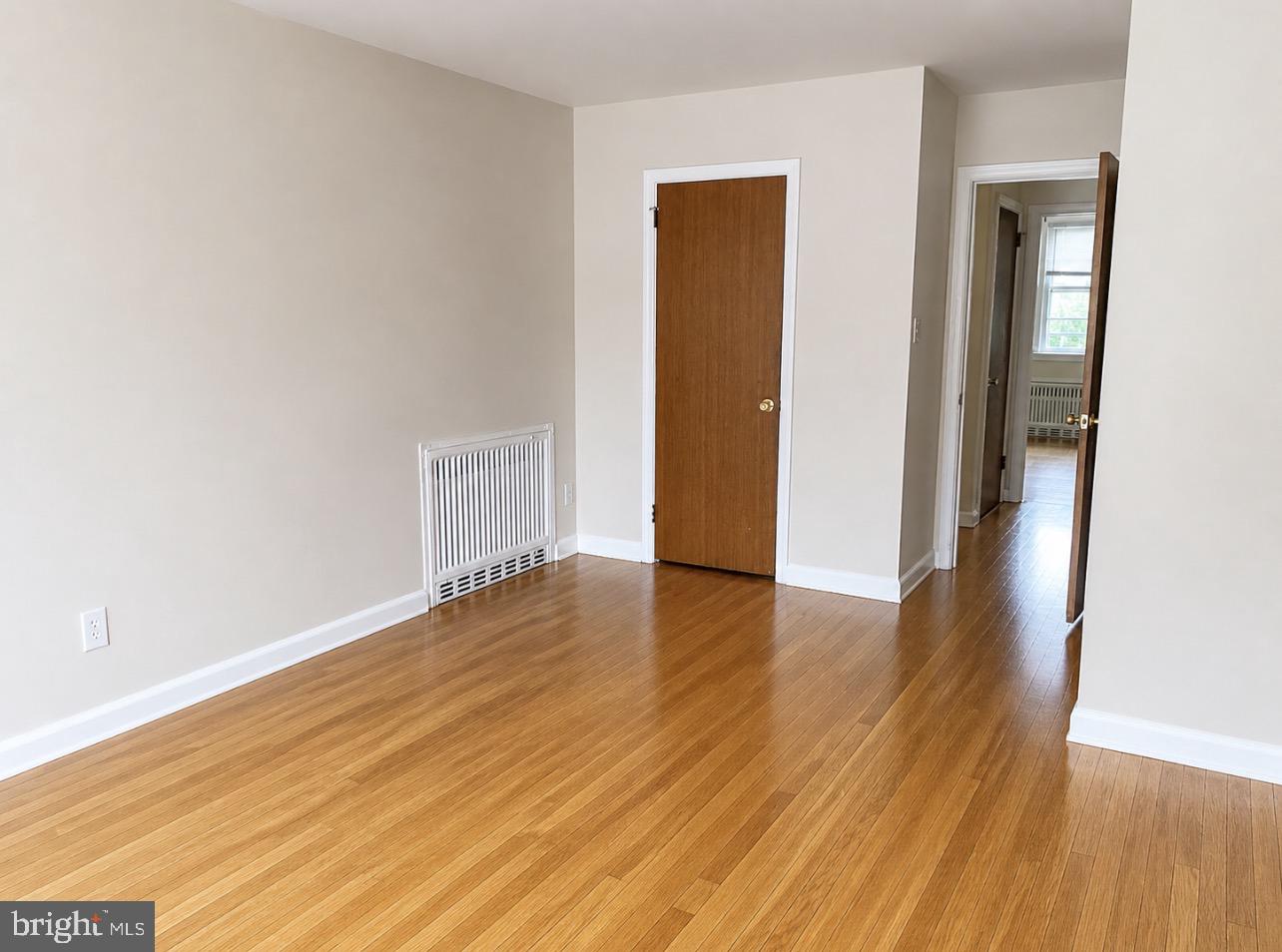 ROXBOROUGH - Residential