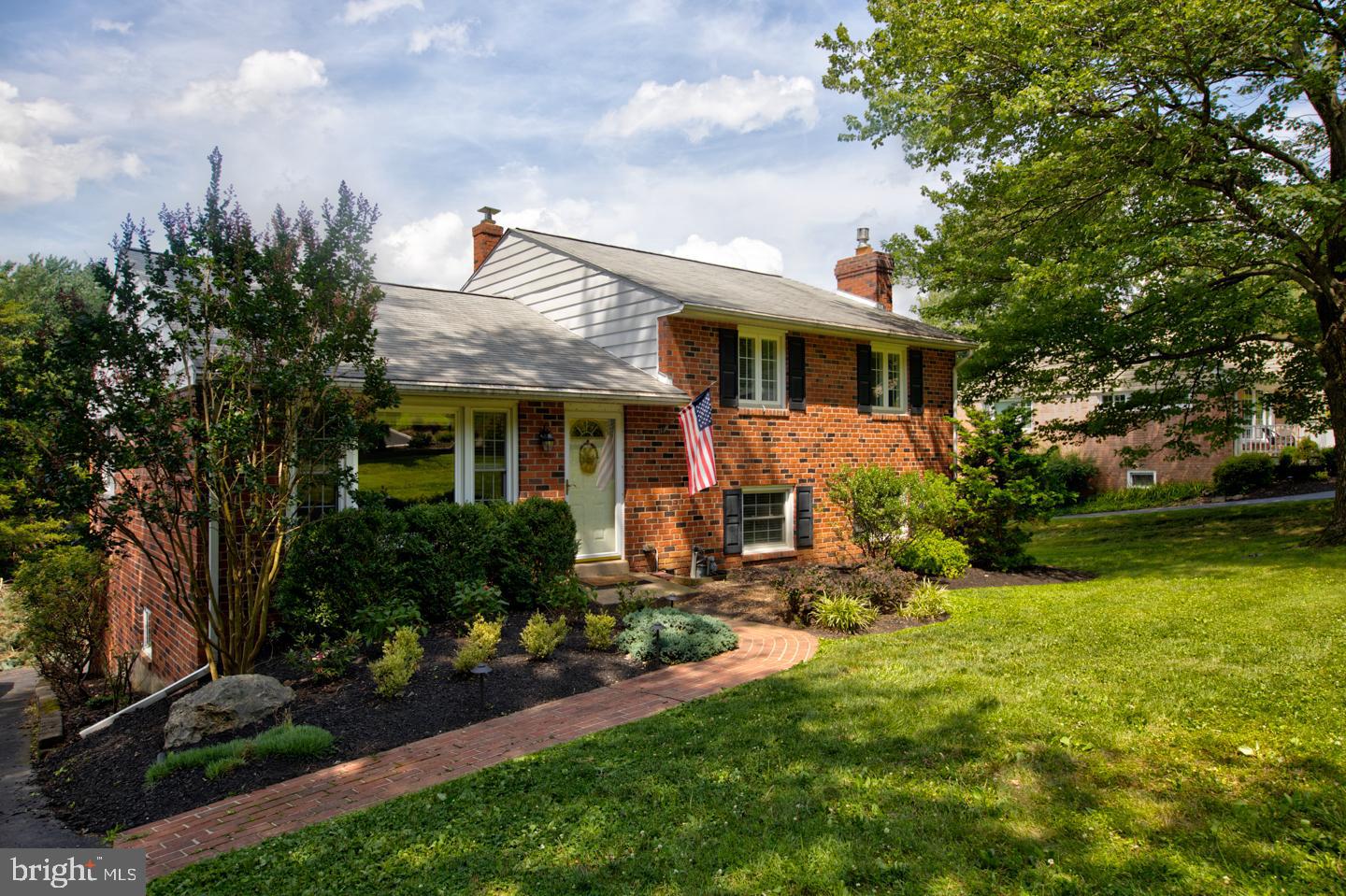 BOB WHITE FARMS - Residential