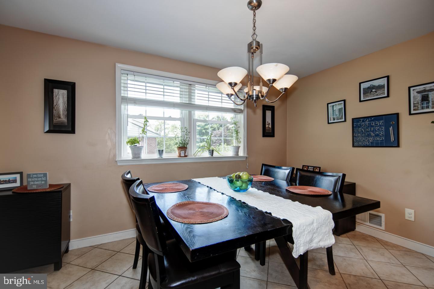 BOB WHITE FARMS - Residential