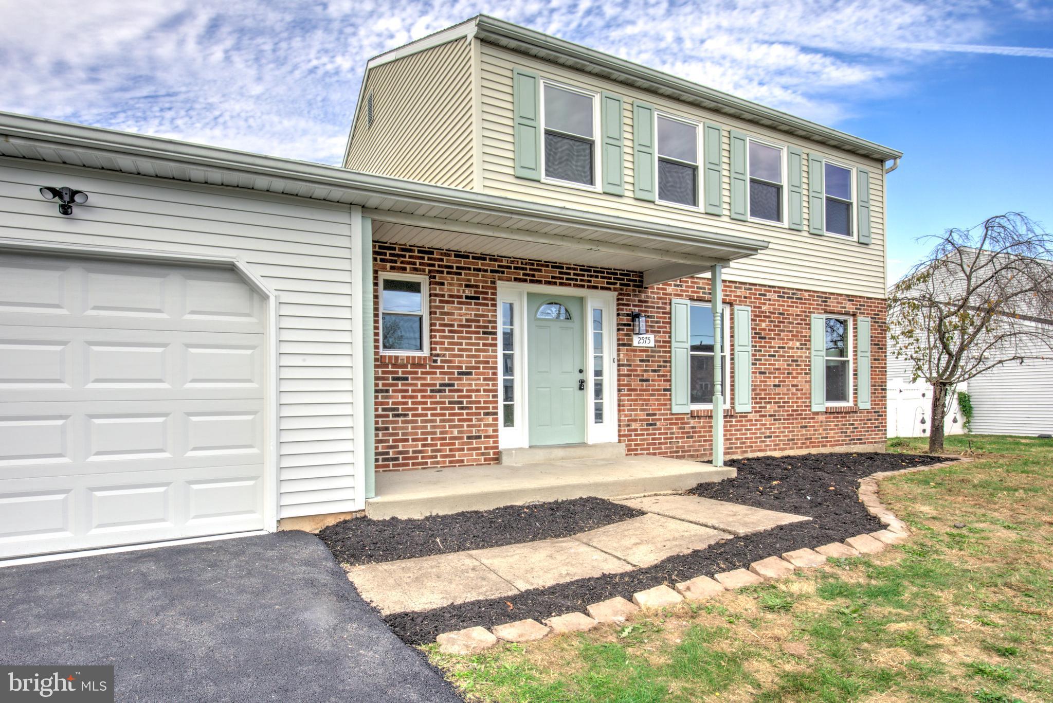 HUNTERS RUN - Residential