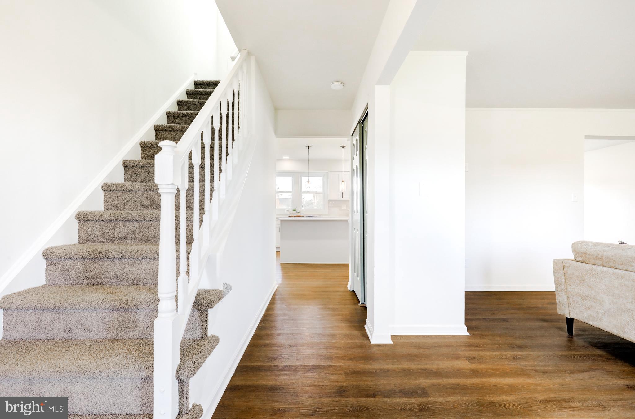 HUNTERS RUN - Residential