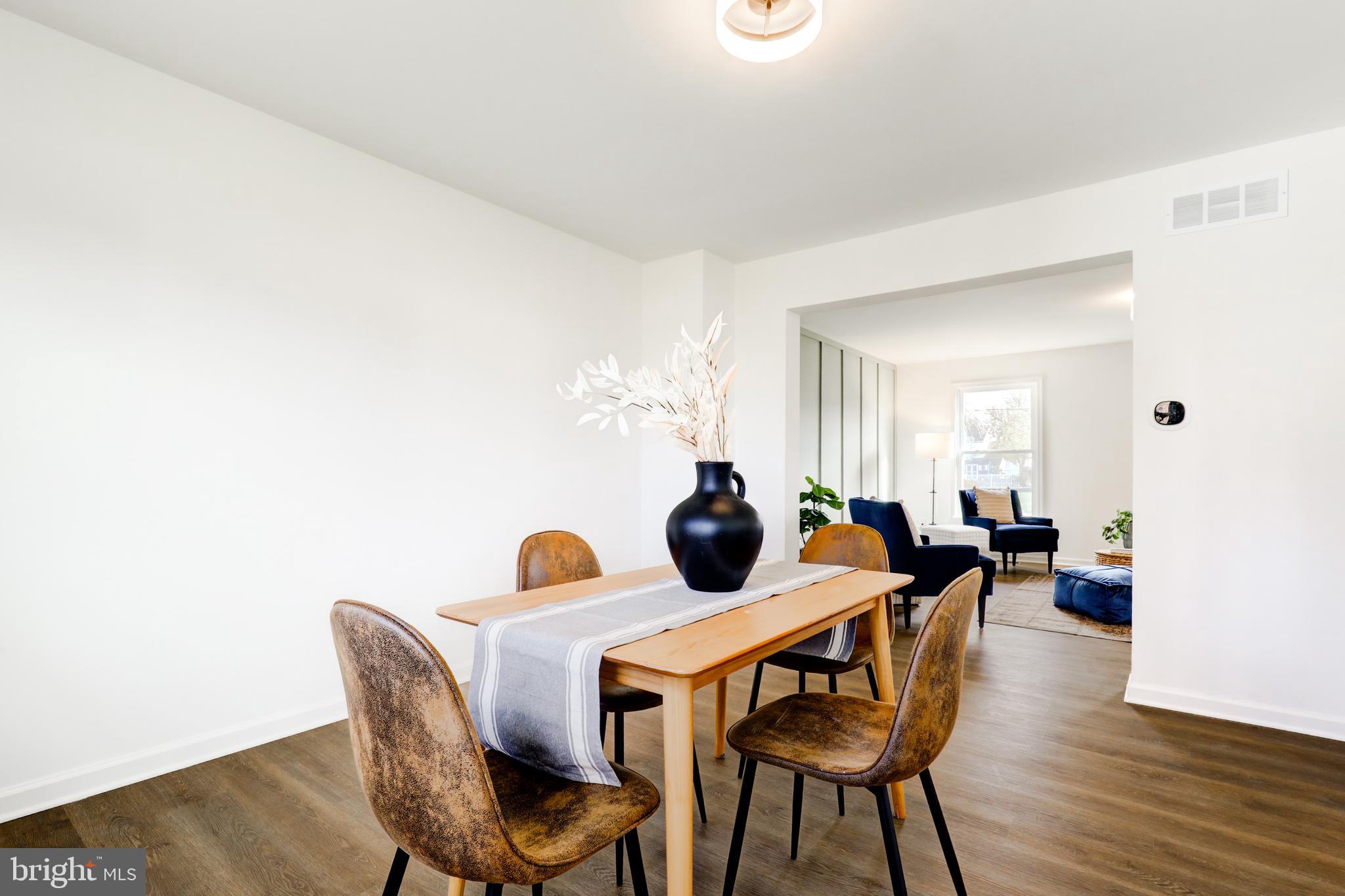 HUNTERS RUN - Residential