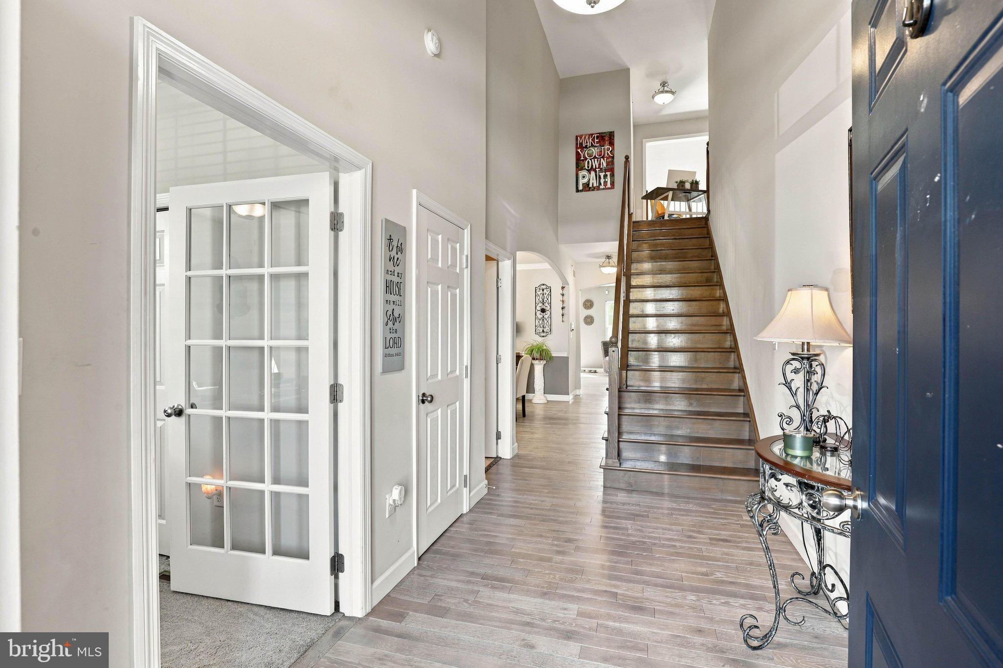 137 GOLDENFIELD DRIVE
