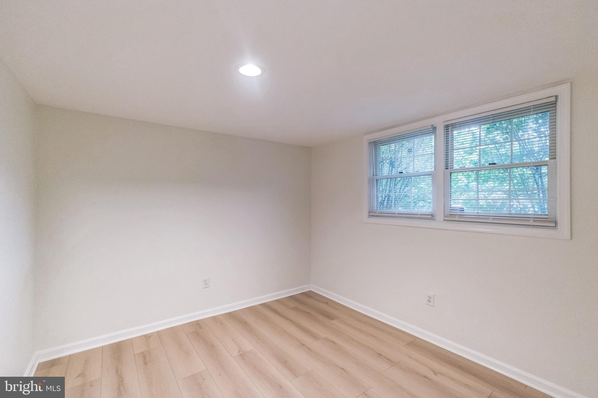 FAIR WOODS - Residential Lease