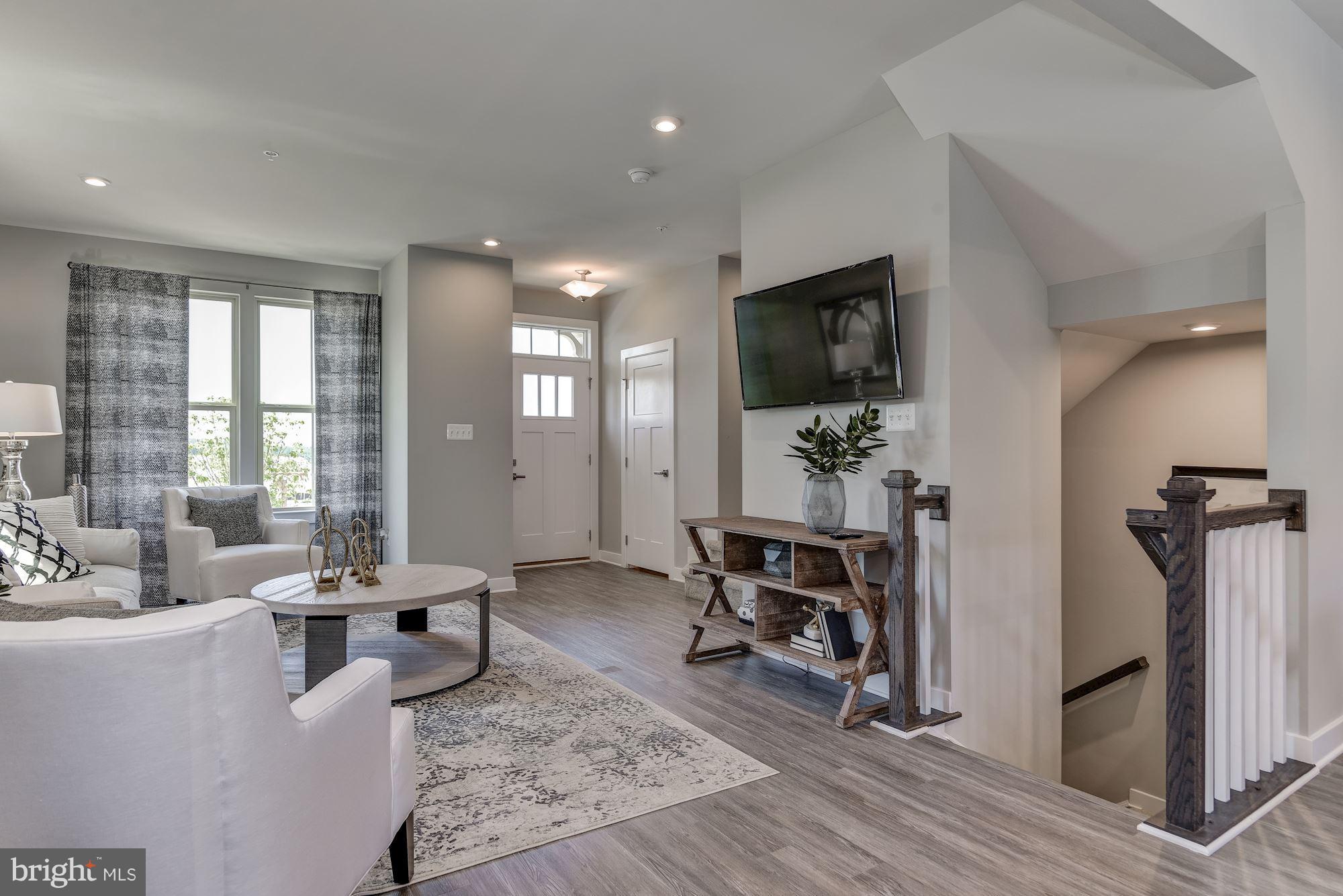 LAKE LINGANORE OAKDALE - Residential