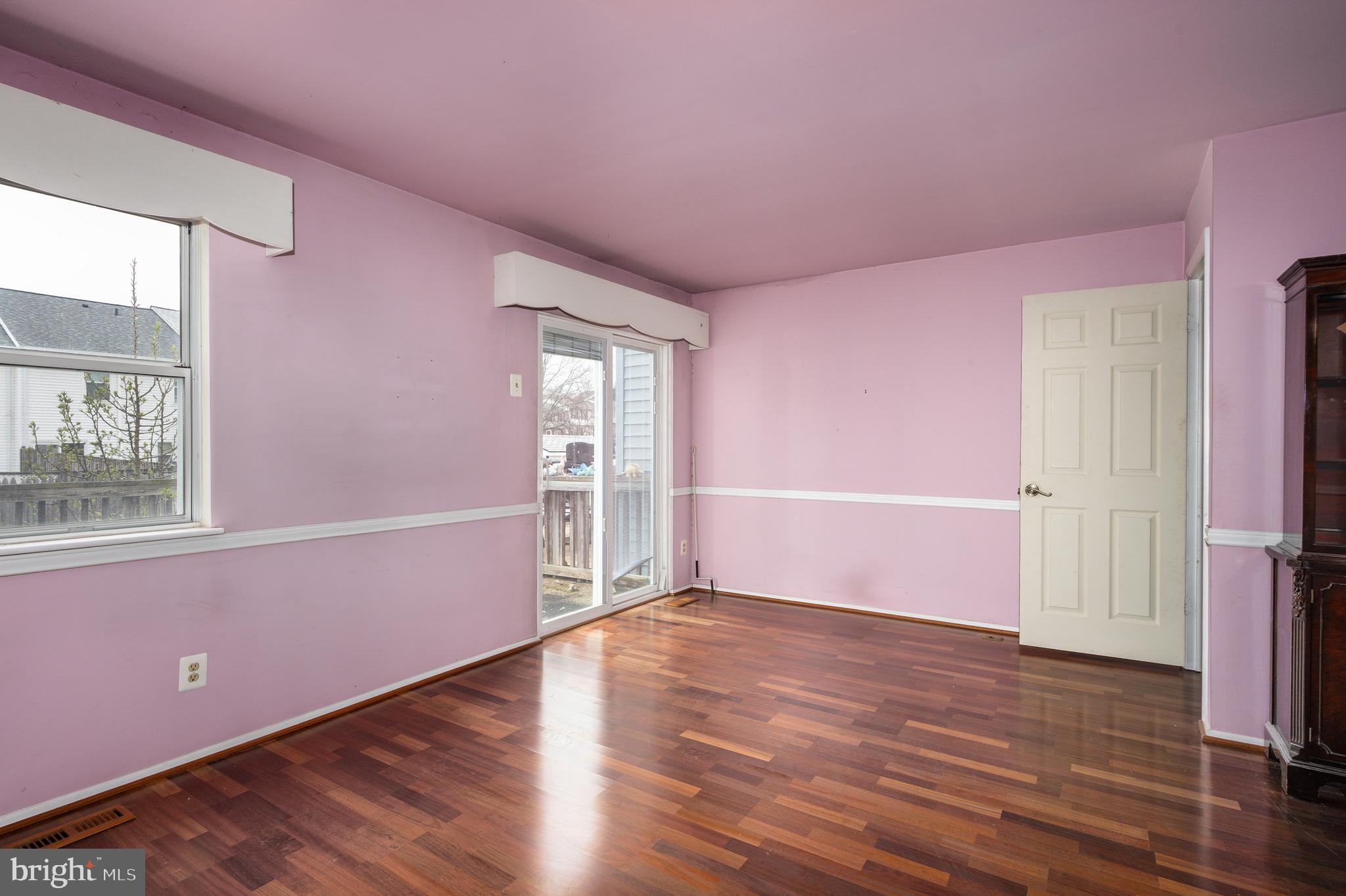 VILLAGE OF PAWNEE - Residential