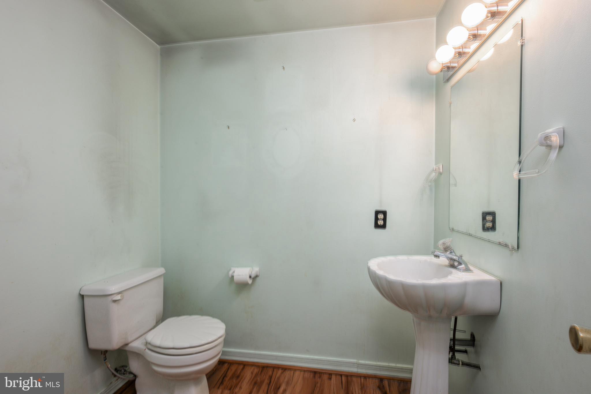 VILLAGE OF PAWNEE - Residential