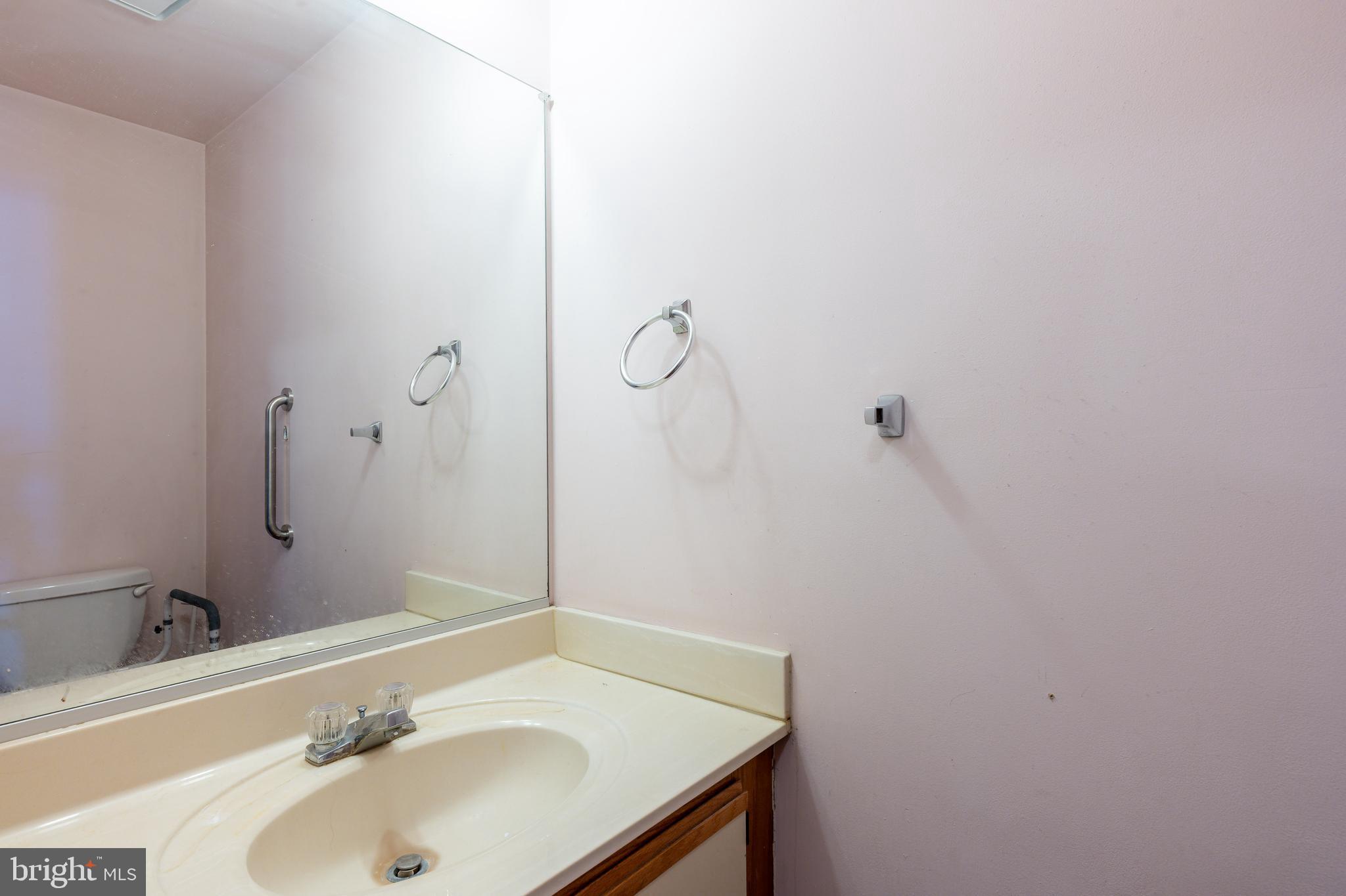 VILLAGE OF PAWNEE - Residential