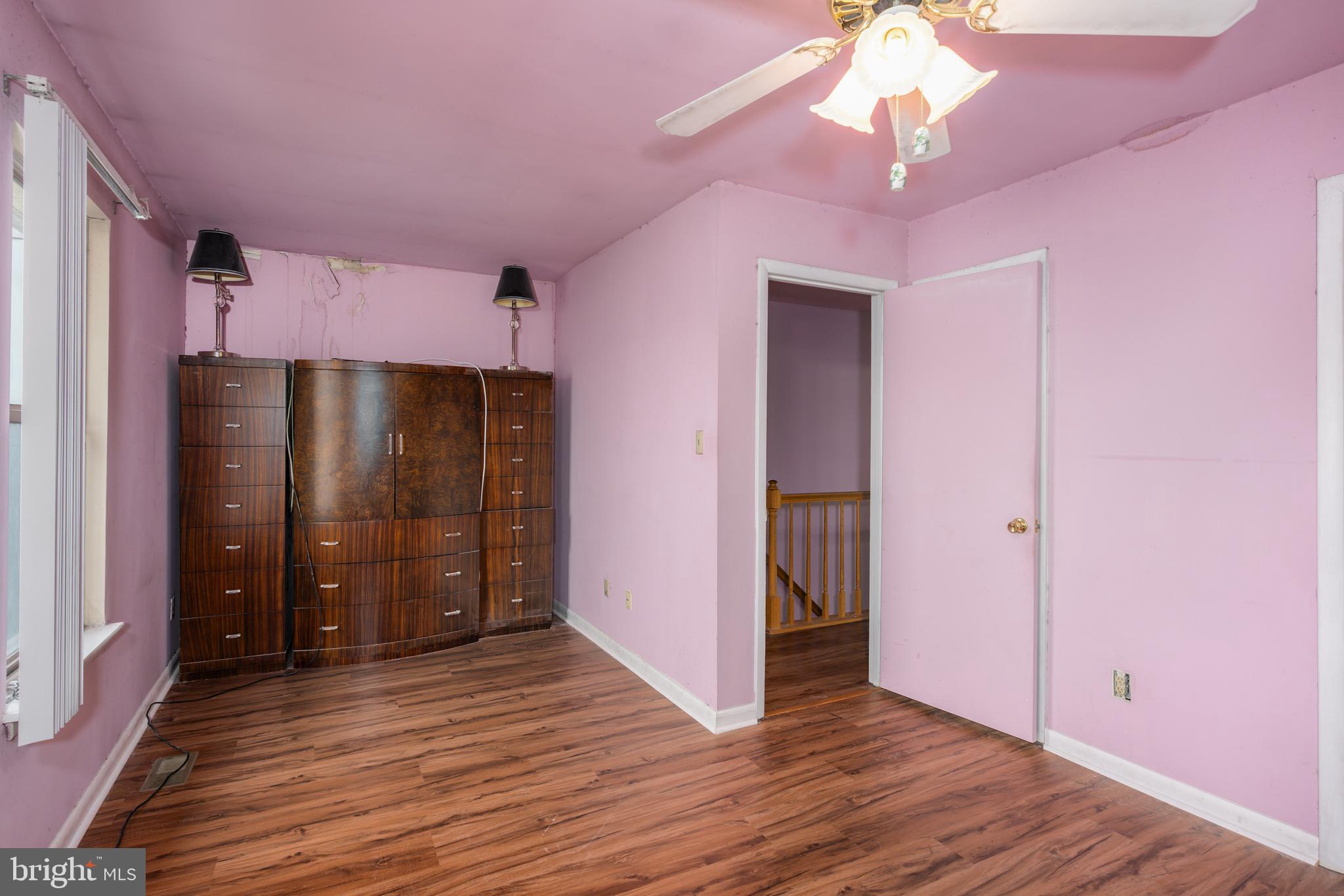 VILLAGE OF PAWNEE - Residential