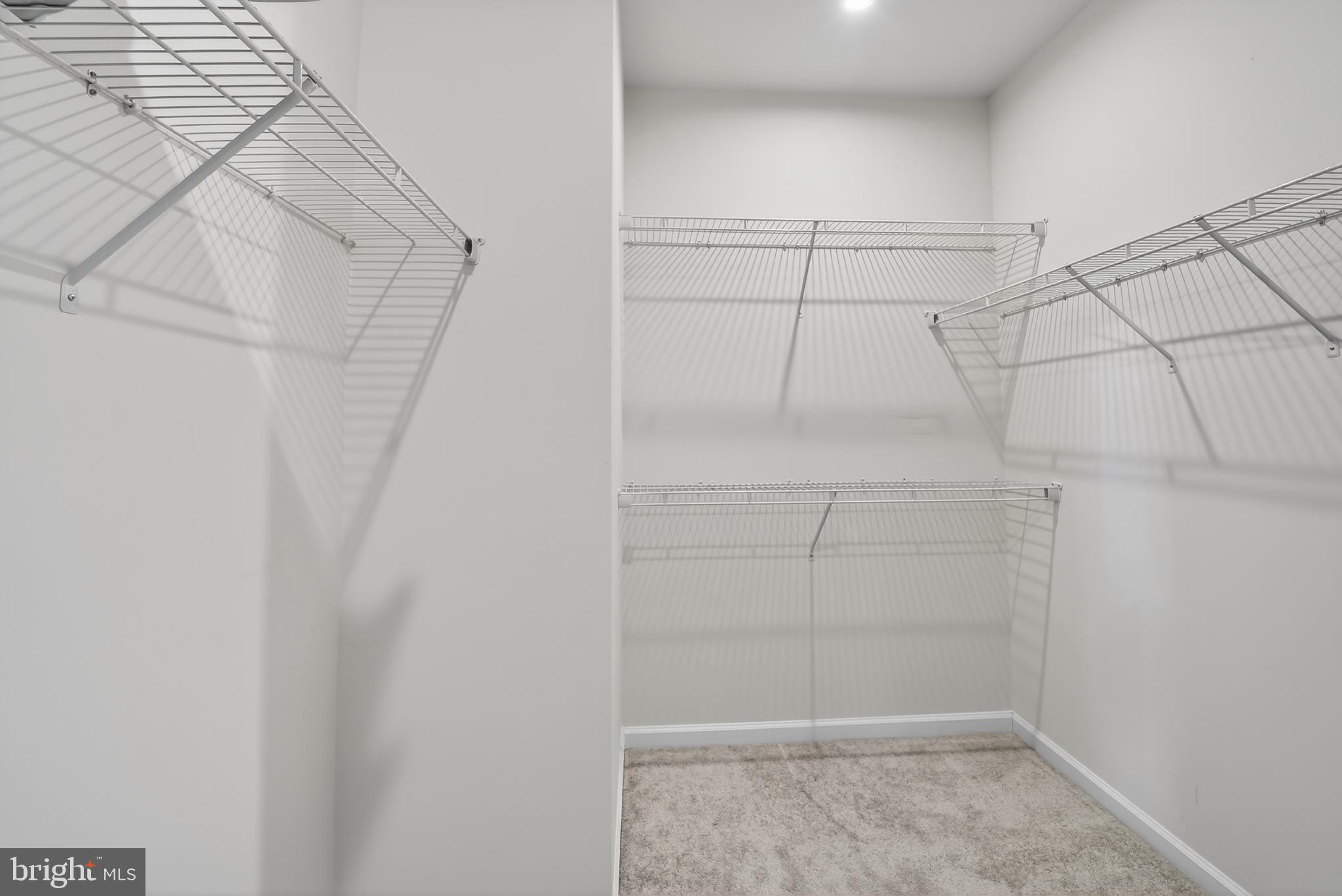 WESTCHESTER SQUARE - Residential