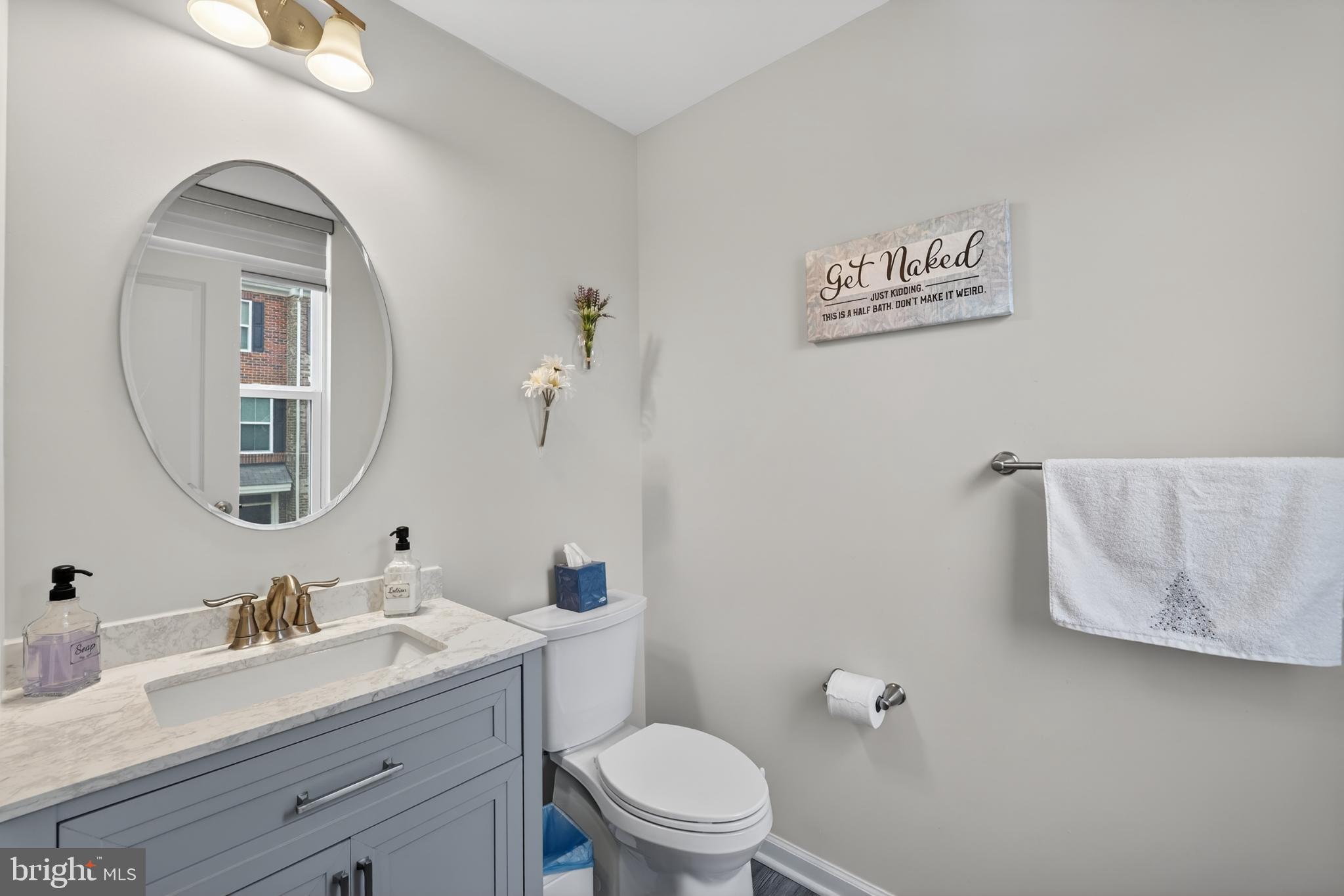 WESTCHESTER SQUARE - Residential