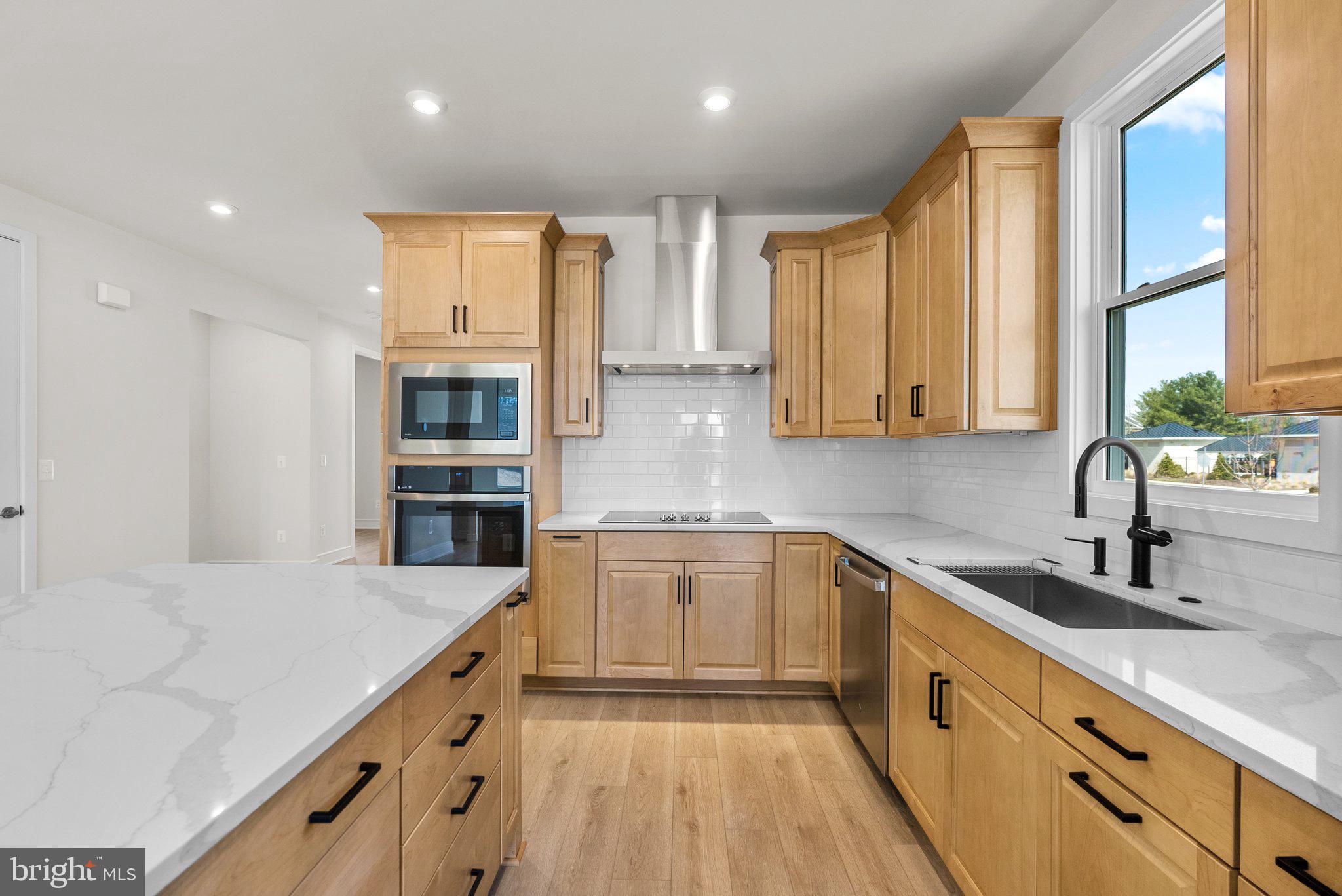 HERITAGE AT MARSHALL - Residential