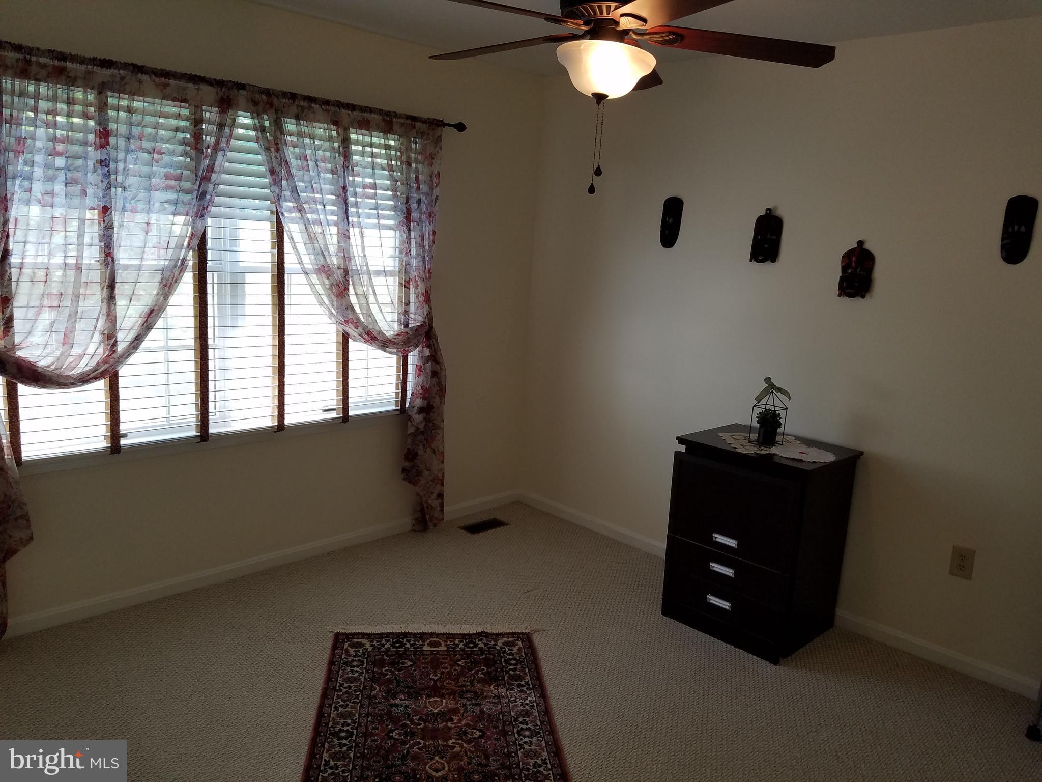 QUINCE ORCHARD ESTATES - Residential