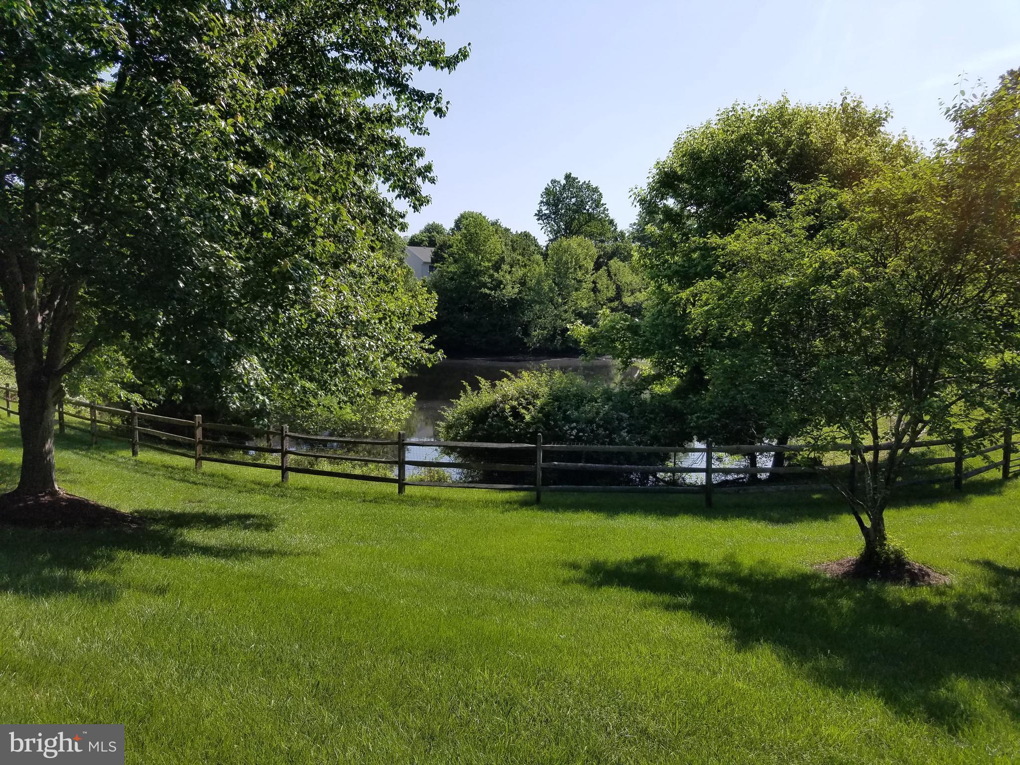 QUINCE ORCHARD ESTATES - Residential