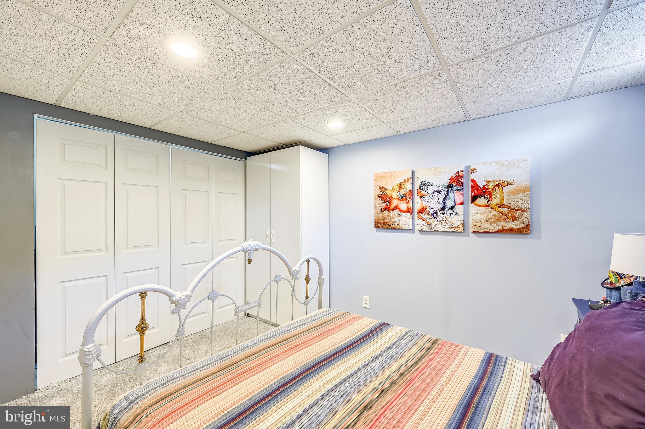 ROYAL HEIGHTS - Residential