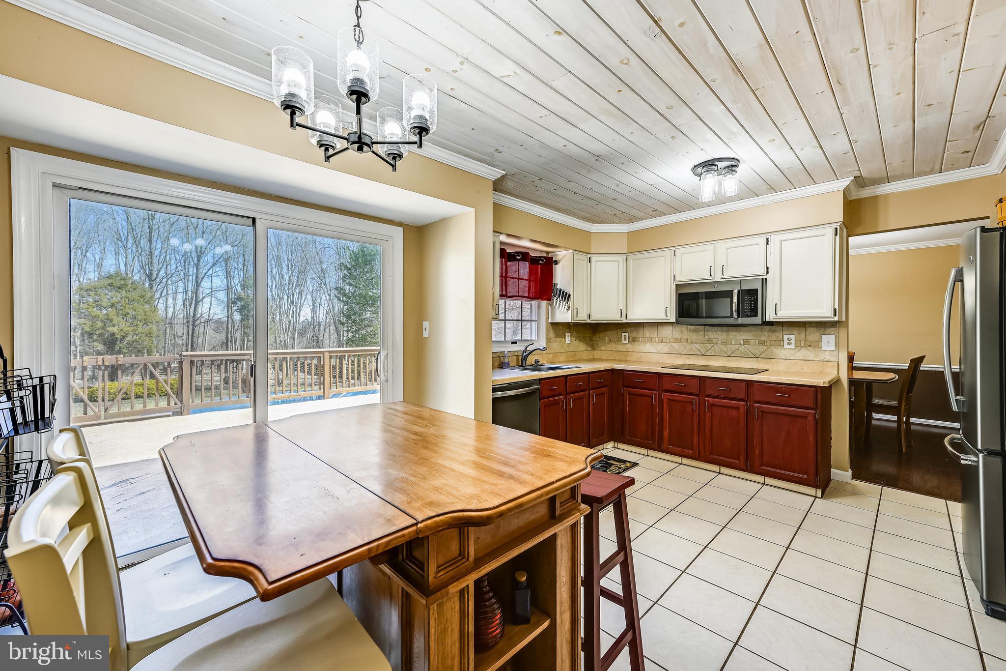 ROYAL HEIGHTS - Residential