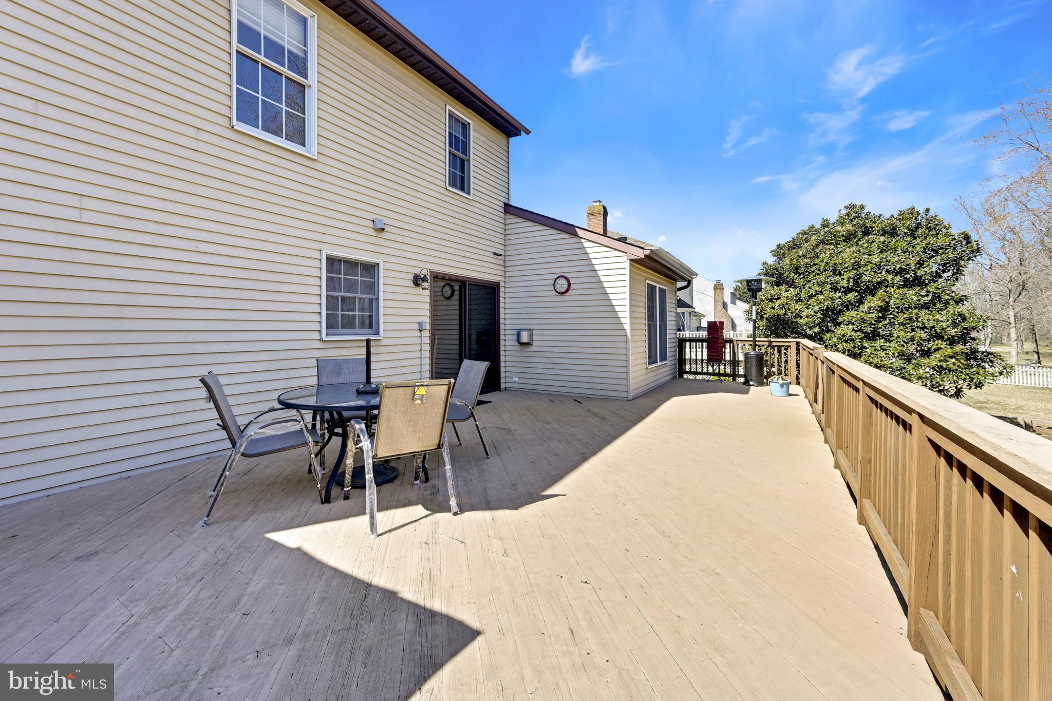 ROYAL HEIGHTS - Residential