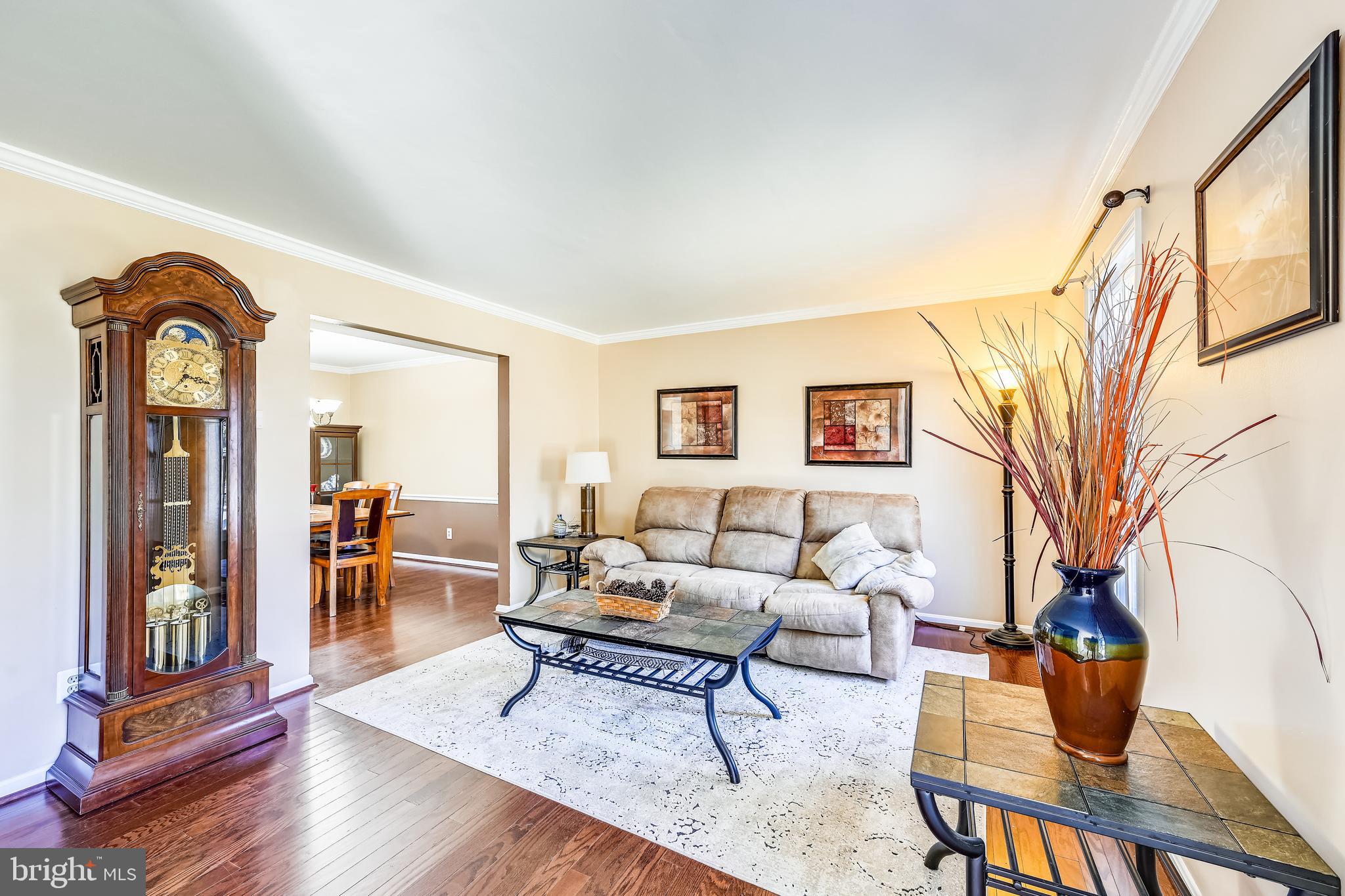 ROYAL HEIGHTS - Residential