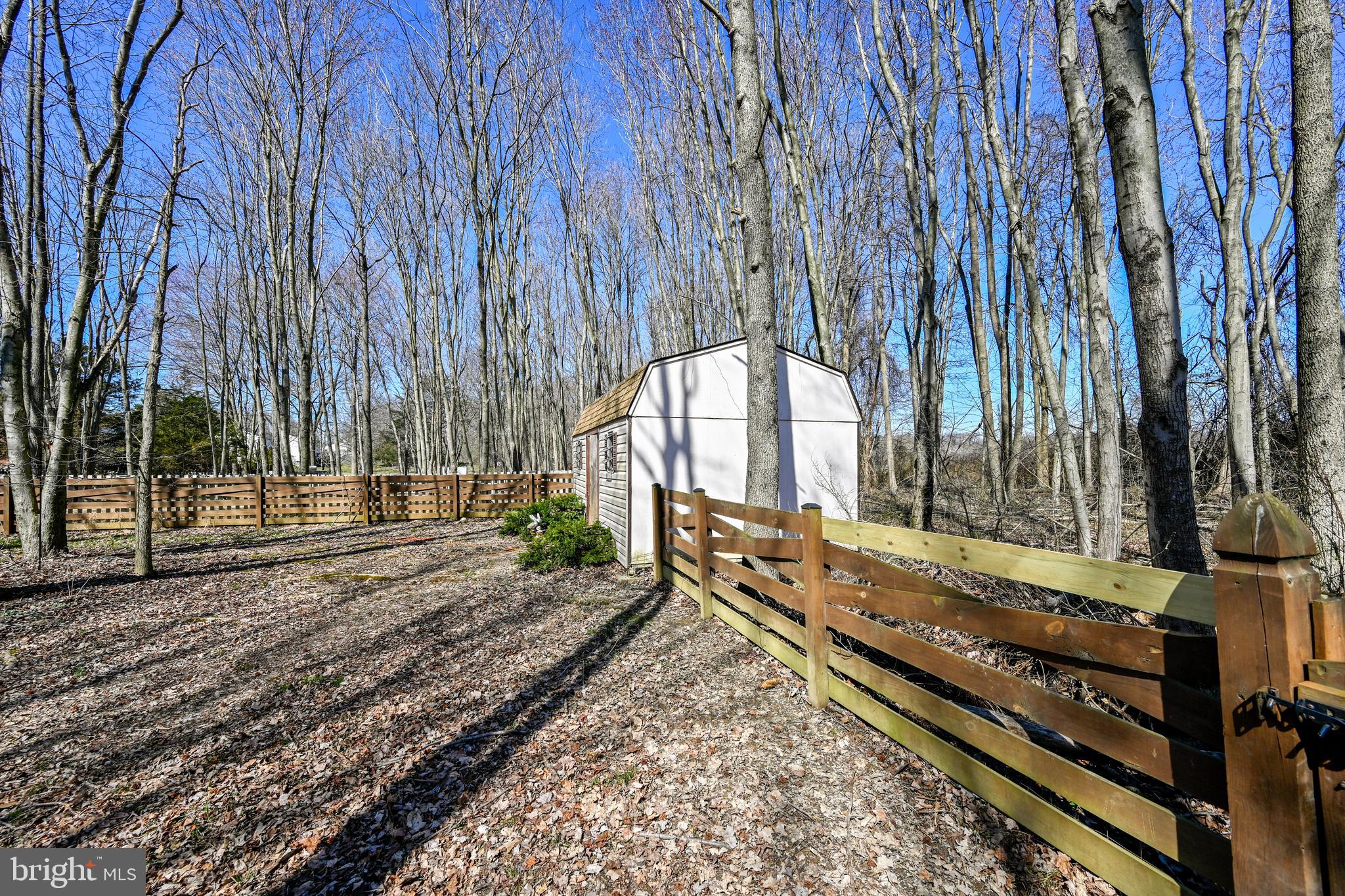 ROYAL HEIGHTS - Residential