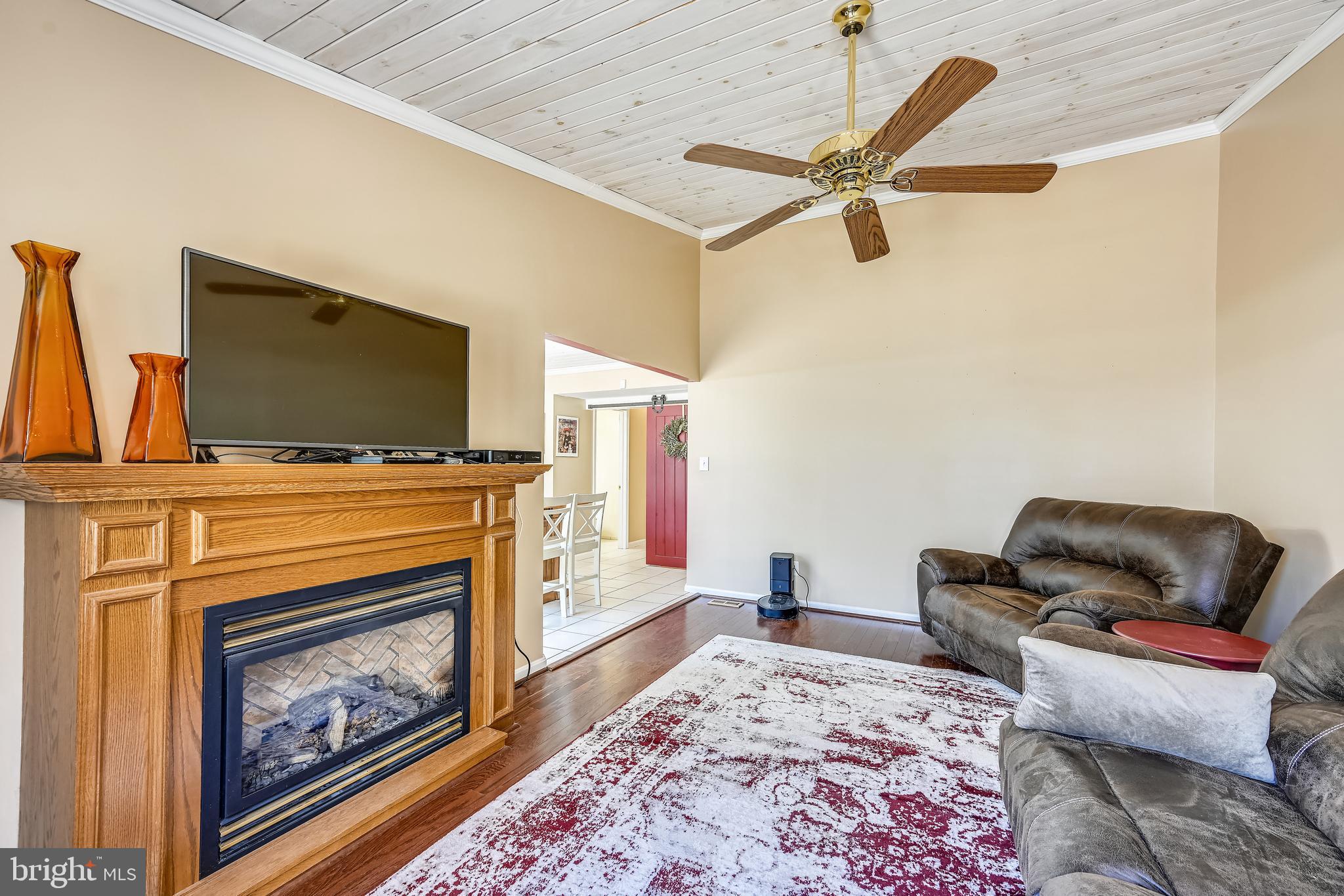 ROYAL HEIGHTS - Residential