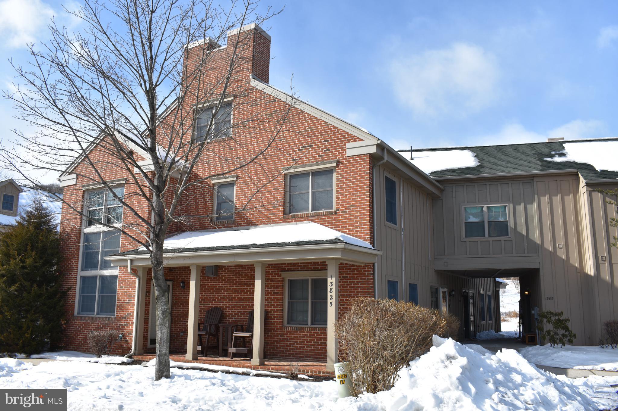 13825 TRAILSIDE LANE