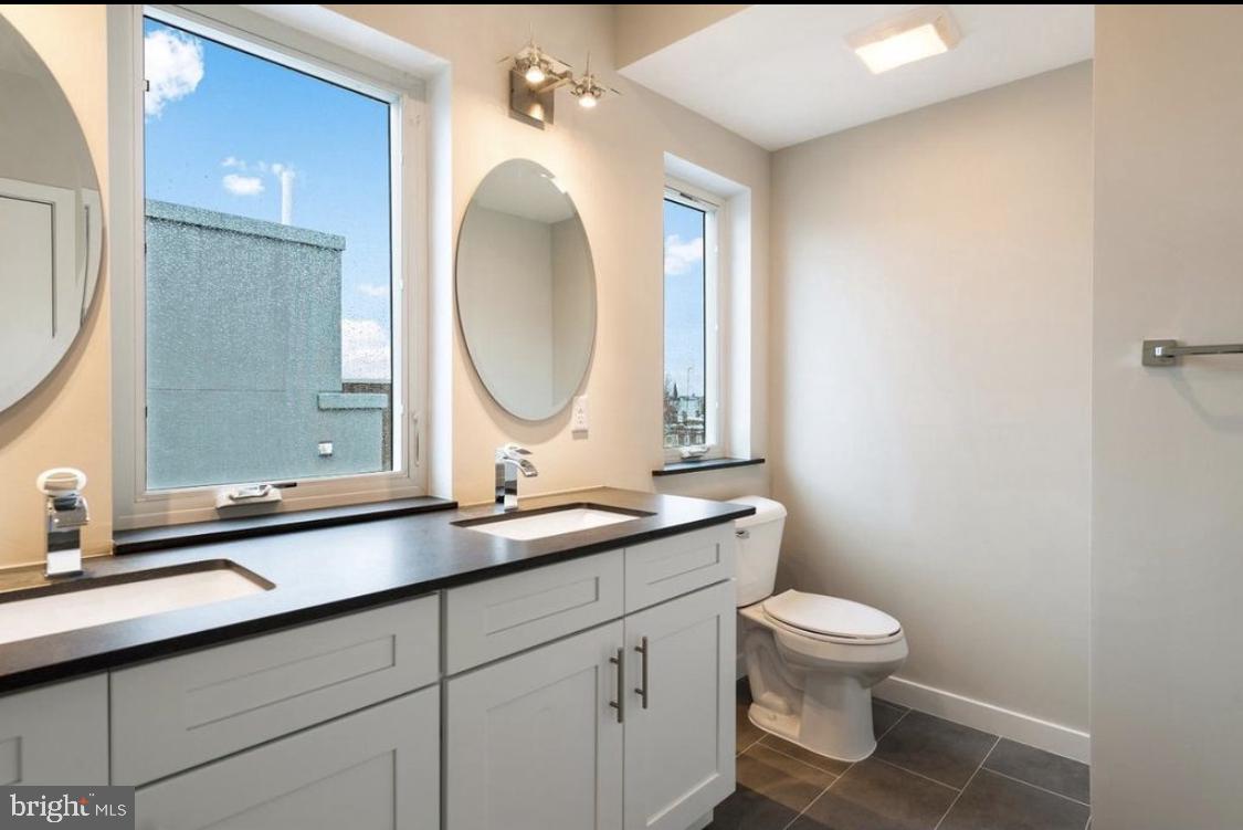 POINT BREEZE - Residential Lease