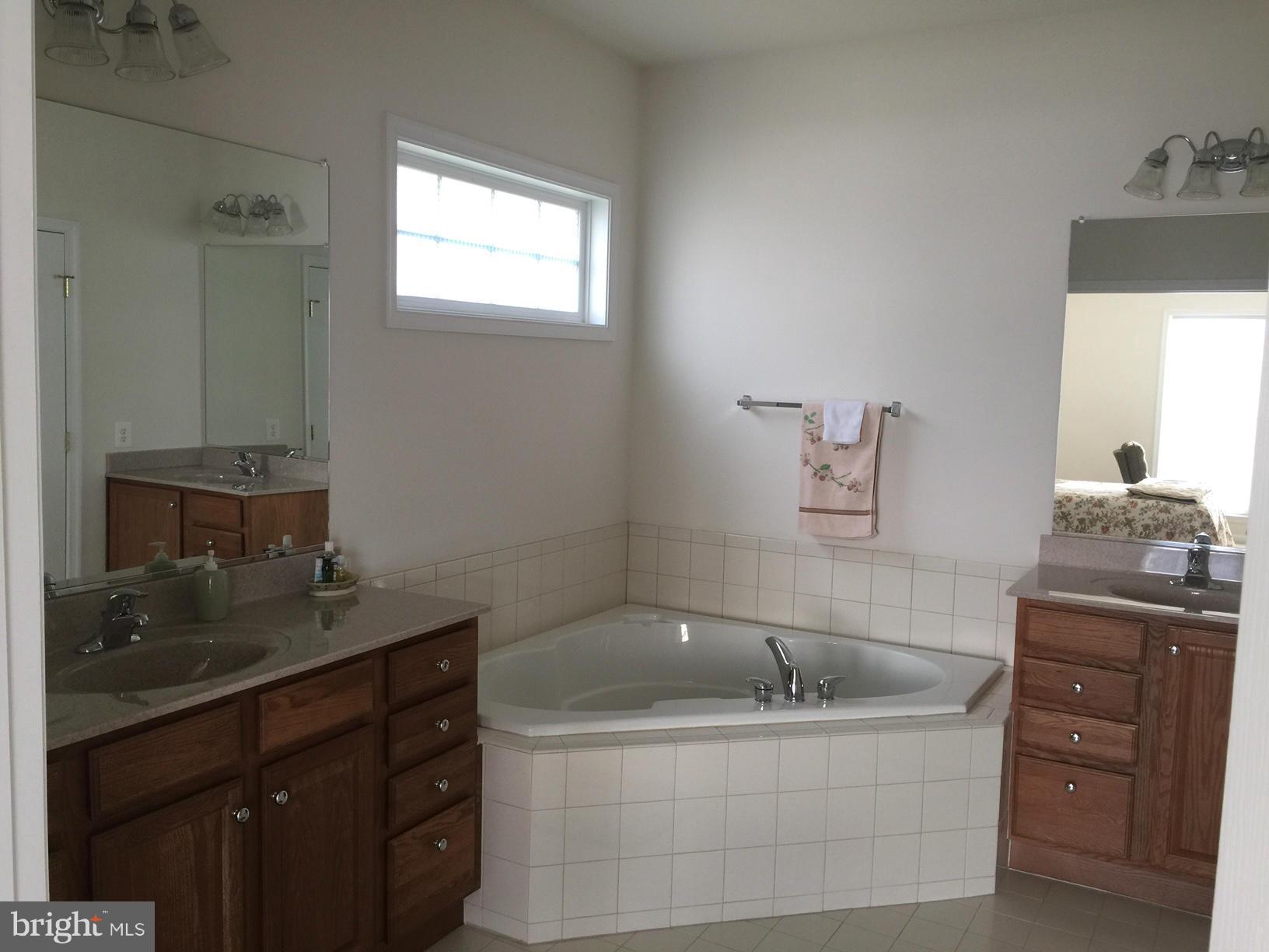 CARROLL VISTA - Residential