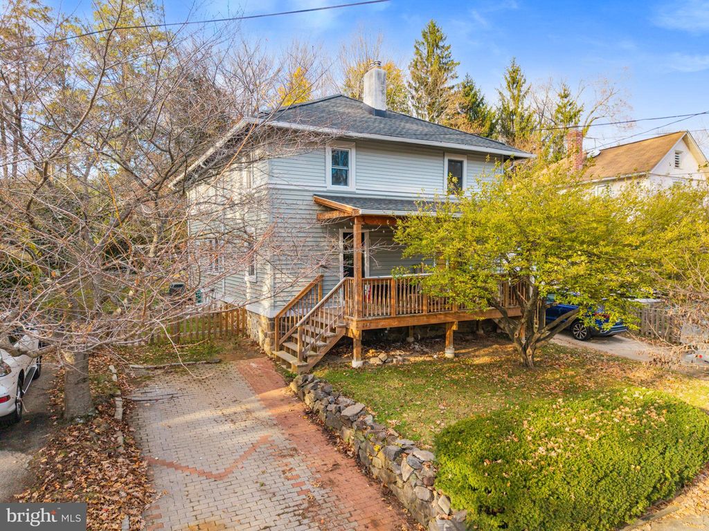 Photo of 245 Willow Avenue, WAYNE, PA 19087 (MLS # PADE2103938)