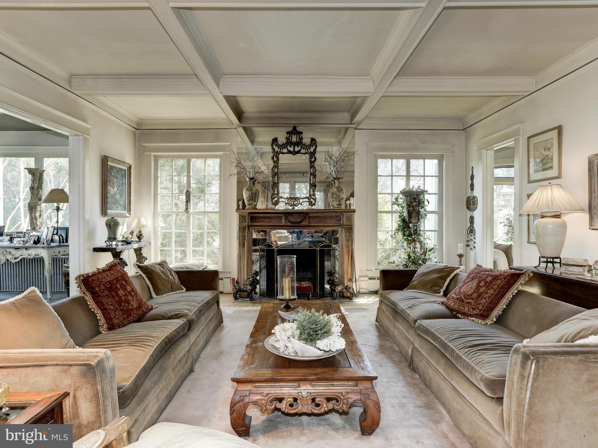 CLEVELAND PARK - Residential