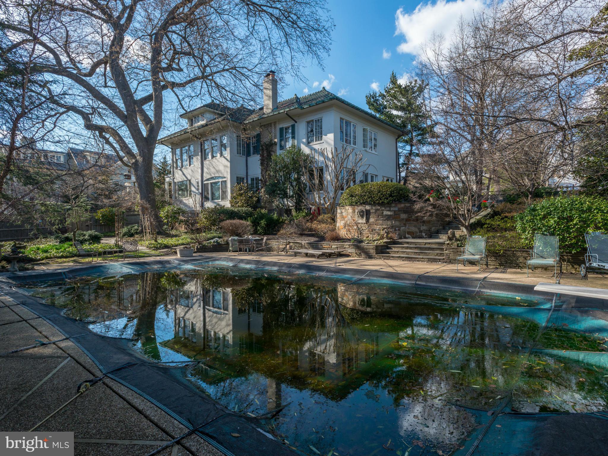 CLEVELAND PARK - Residential