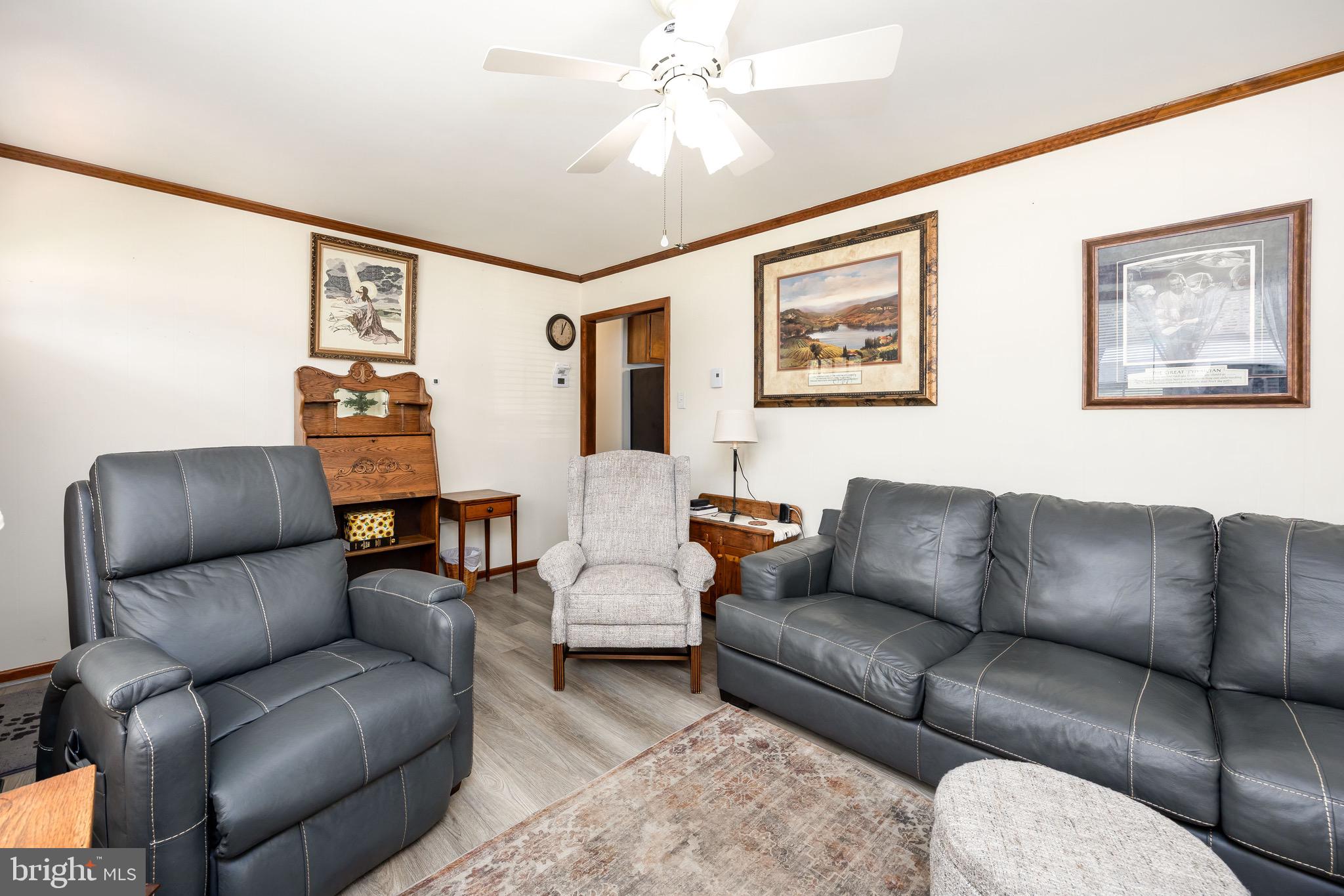 GREENWOOD MANOR - Residential