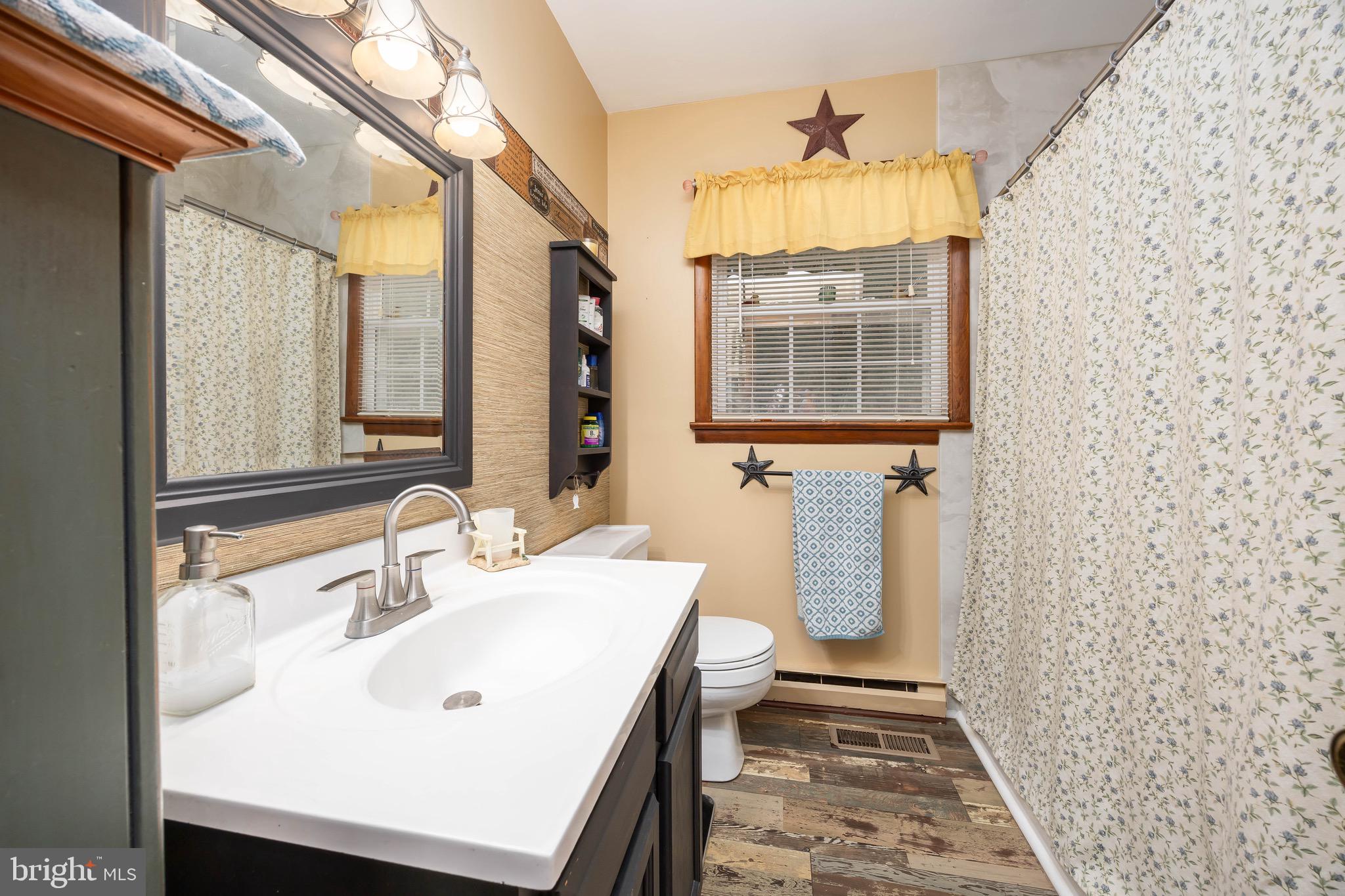 GREENWOOD MANOR - Residential