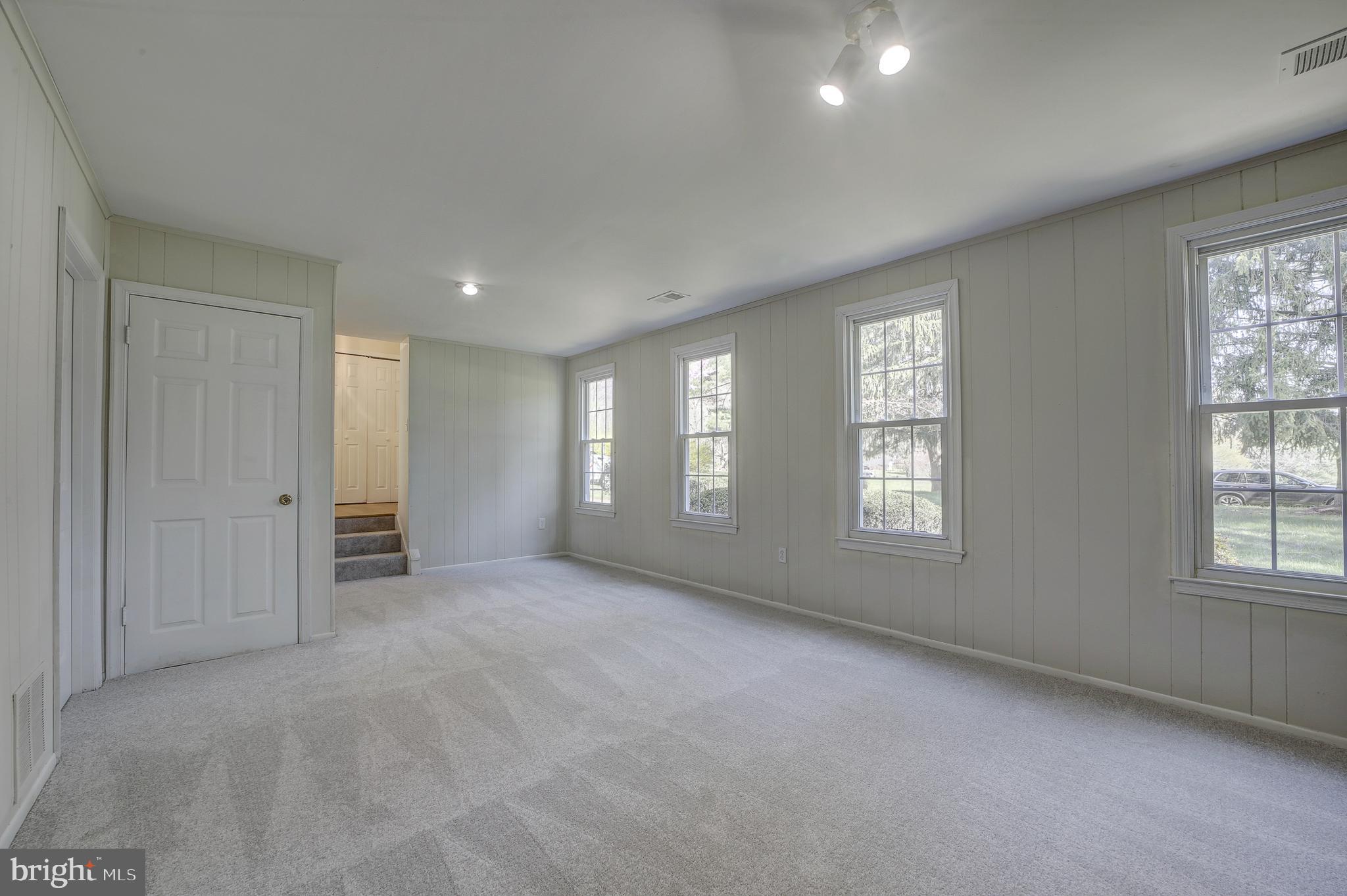 SILVER CREST - Residential