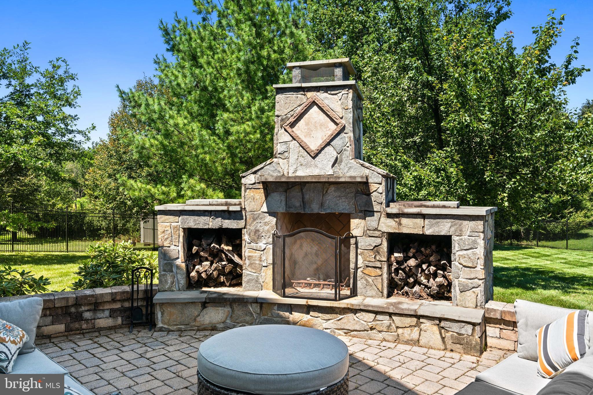 WOODMORE NORTH - Residential