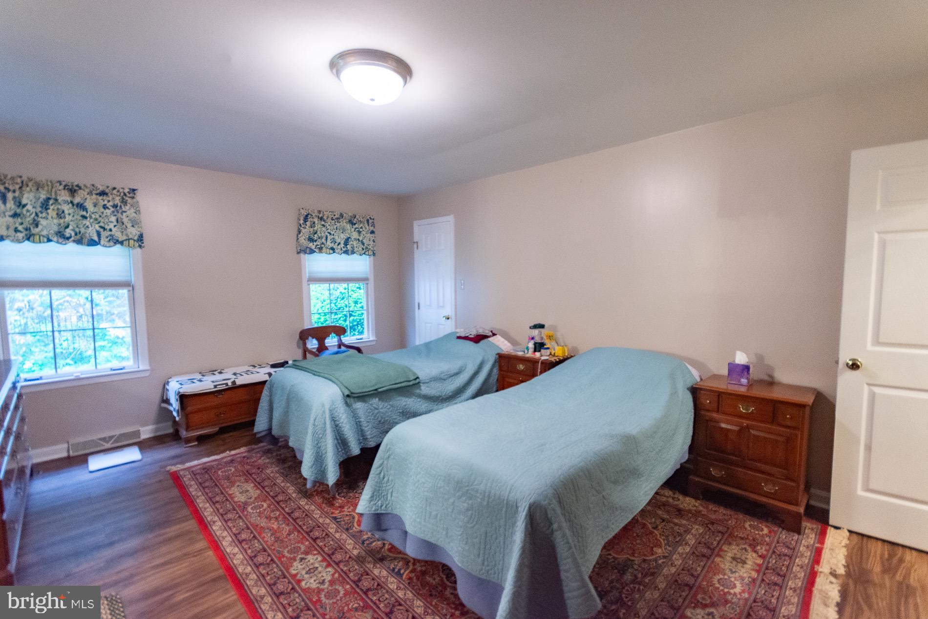FOXCROFT MEADOWS - Residential