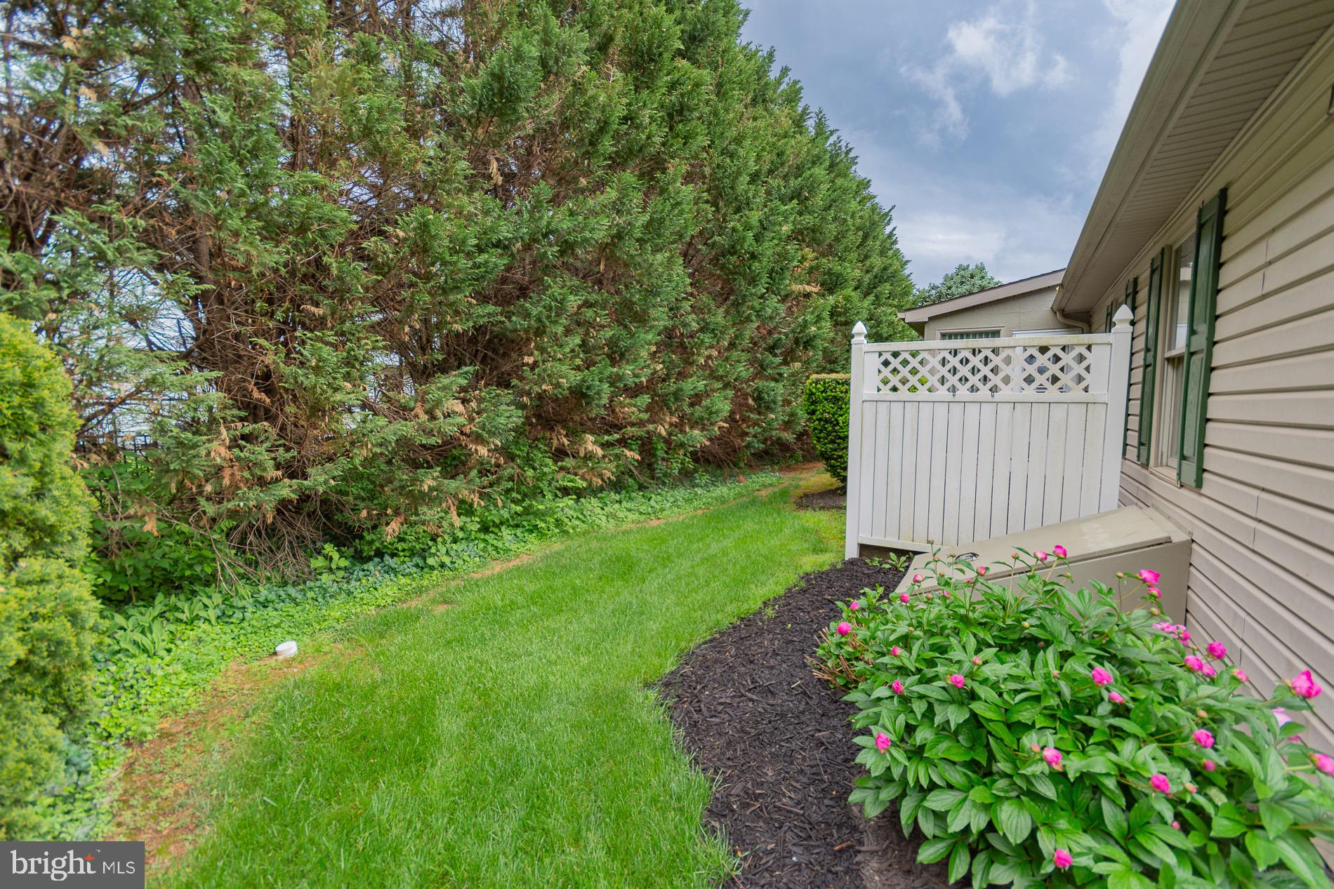 FOXCROFT MEADOWS - Residential