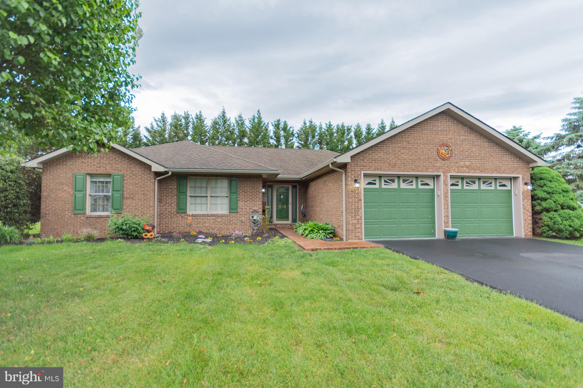 FOXCROFT MEADOWS - Residential