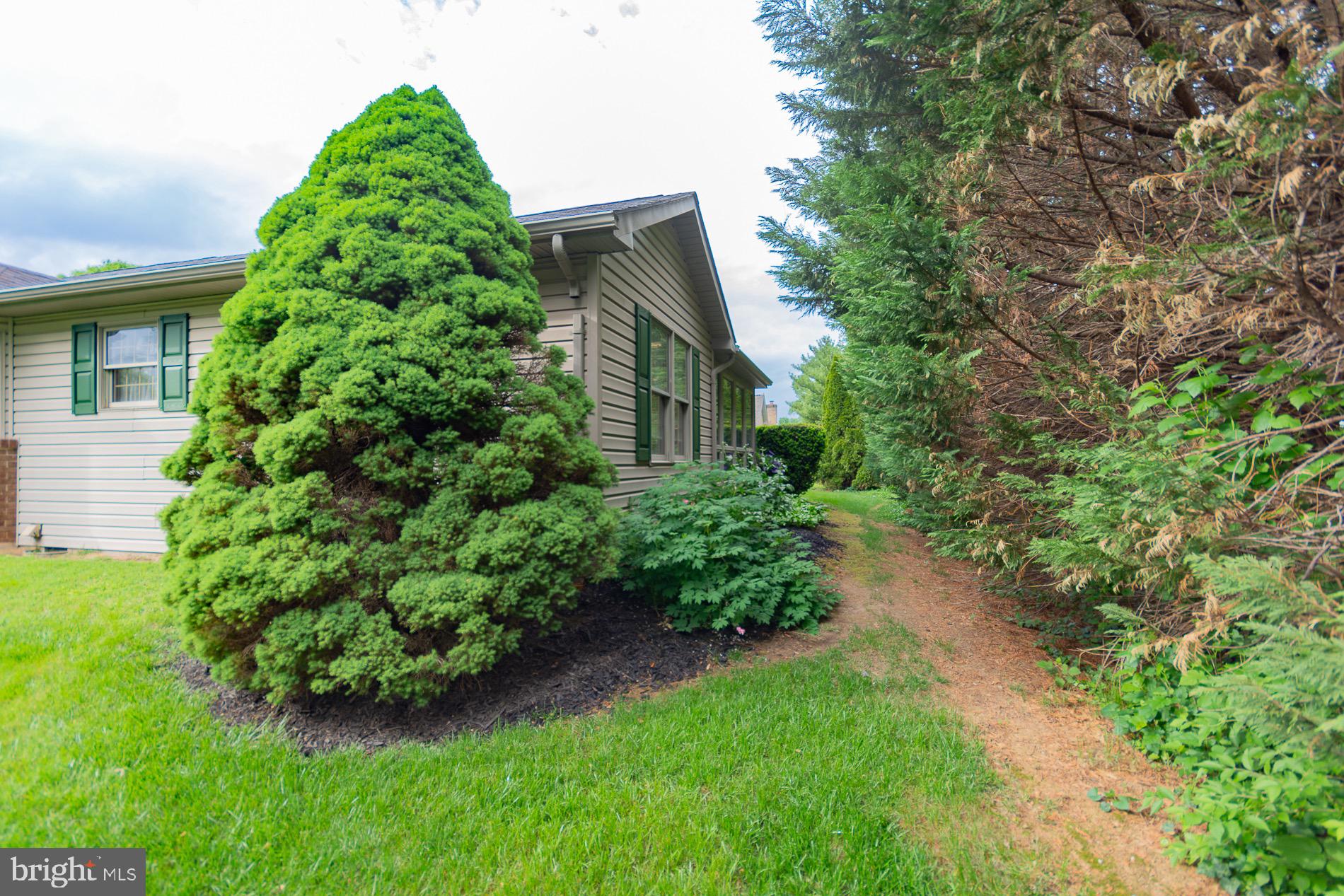 FOXCROFT MEADOWS - Residential