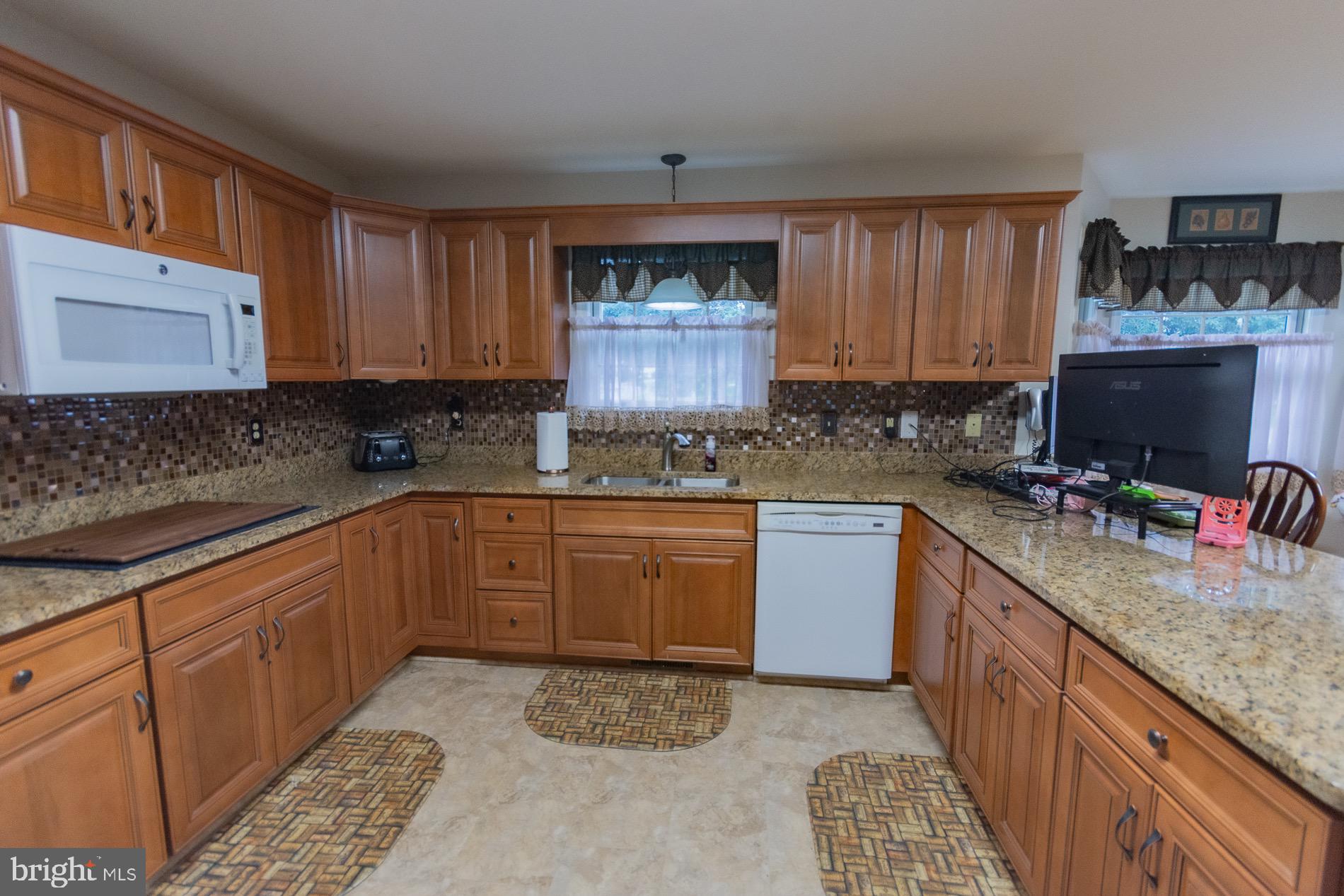 FOXCROFT MEADOWS - Residential
