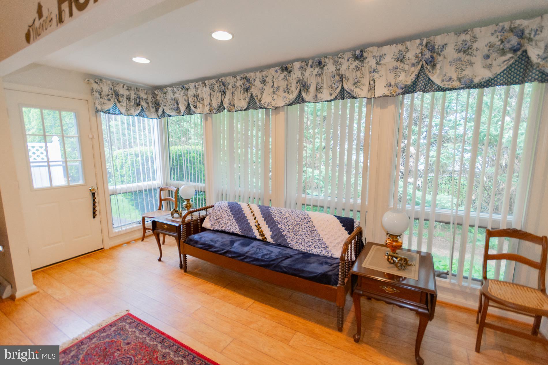 FOXCROFT MEADOWS - Residential