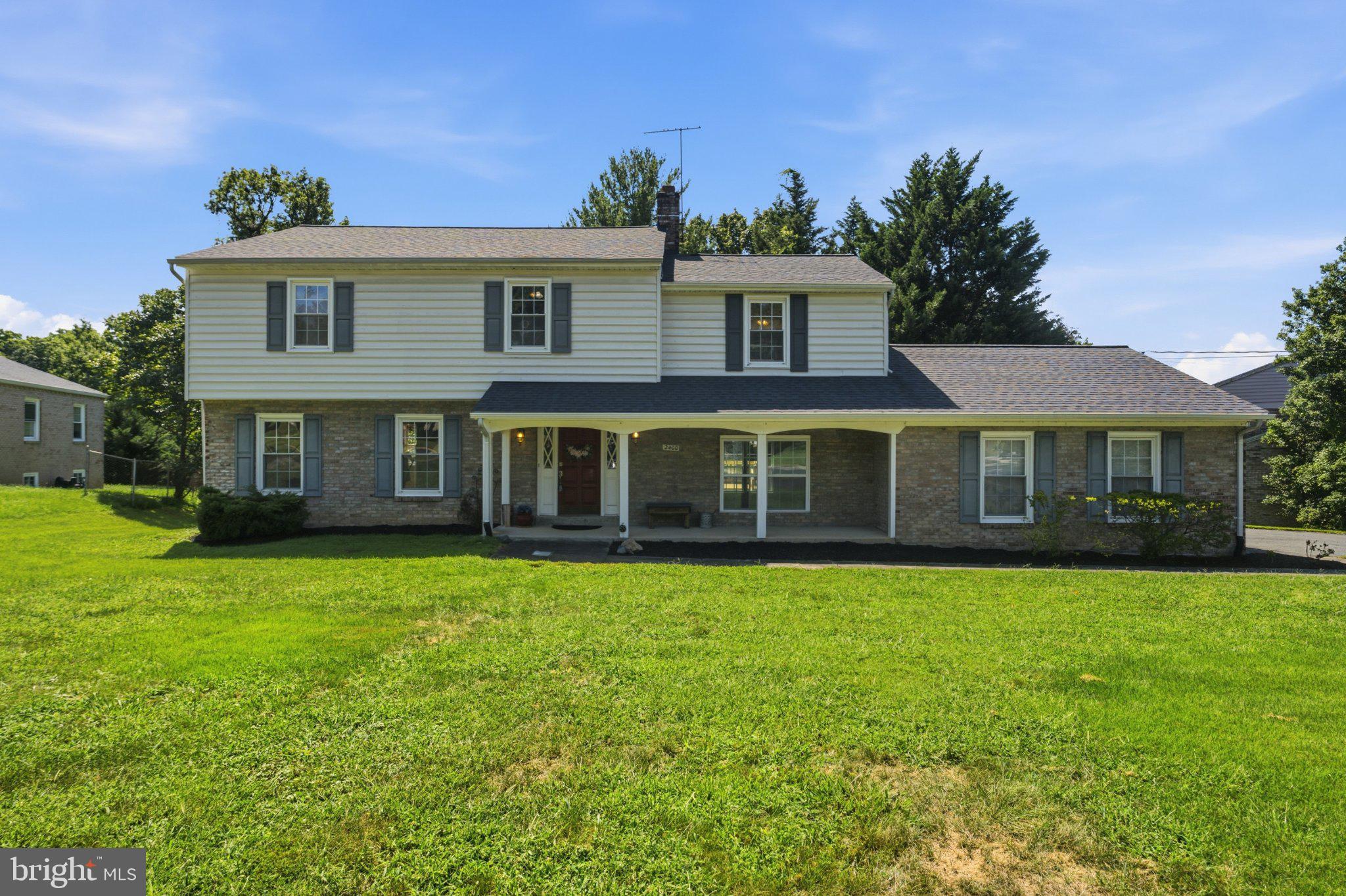 2400 E GATE DRIVE