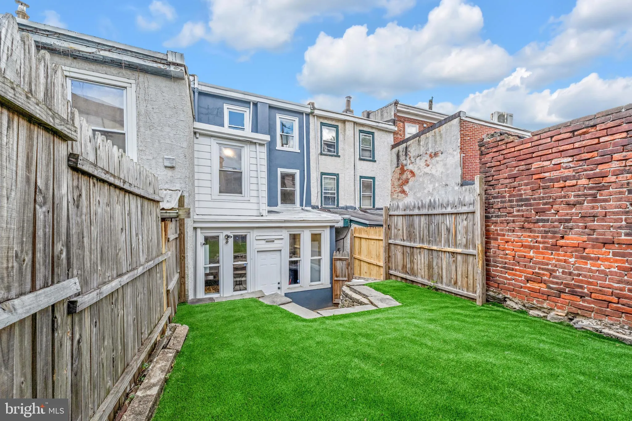 Philadelphia, Pennsylvania 19127, United States, 4 Bedrooms Bedrooms, ,3 BathroomsBathrooms,Residential,Active,203718