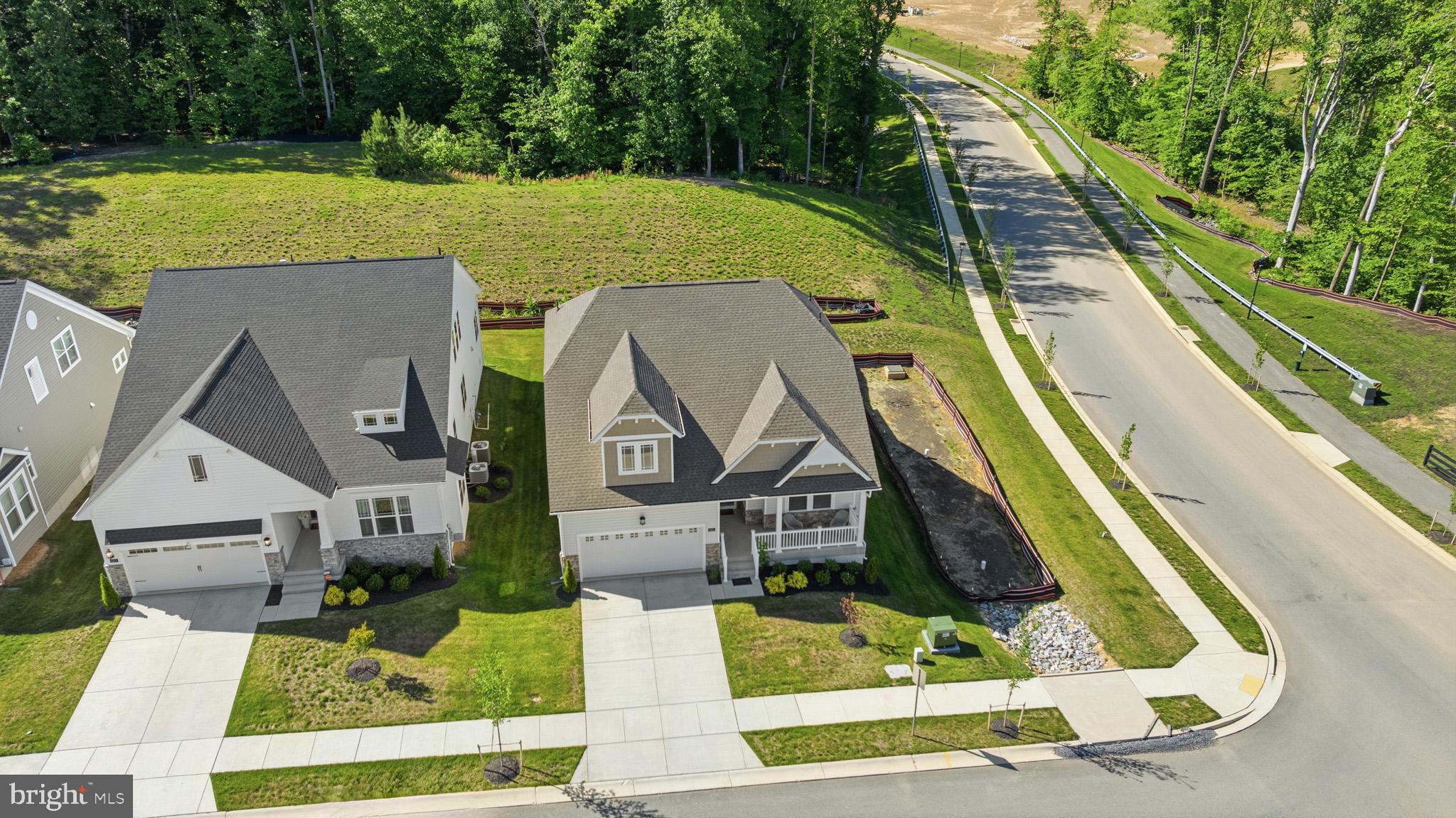 5361 KINGS CANYON CT